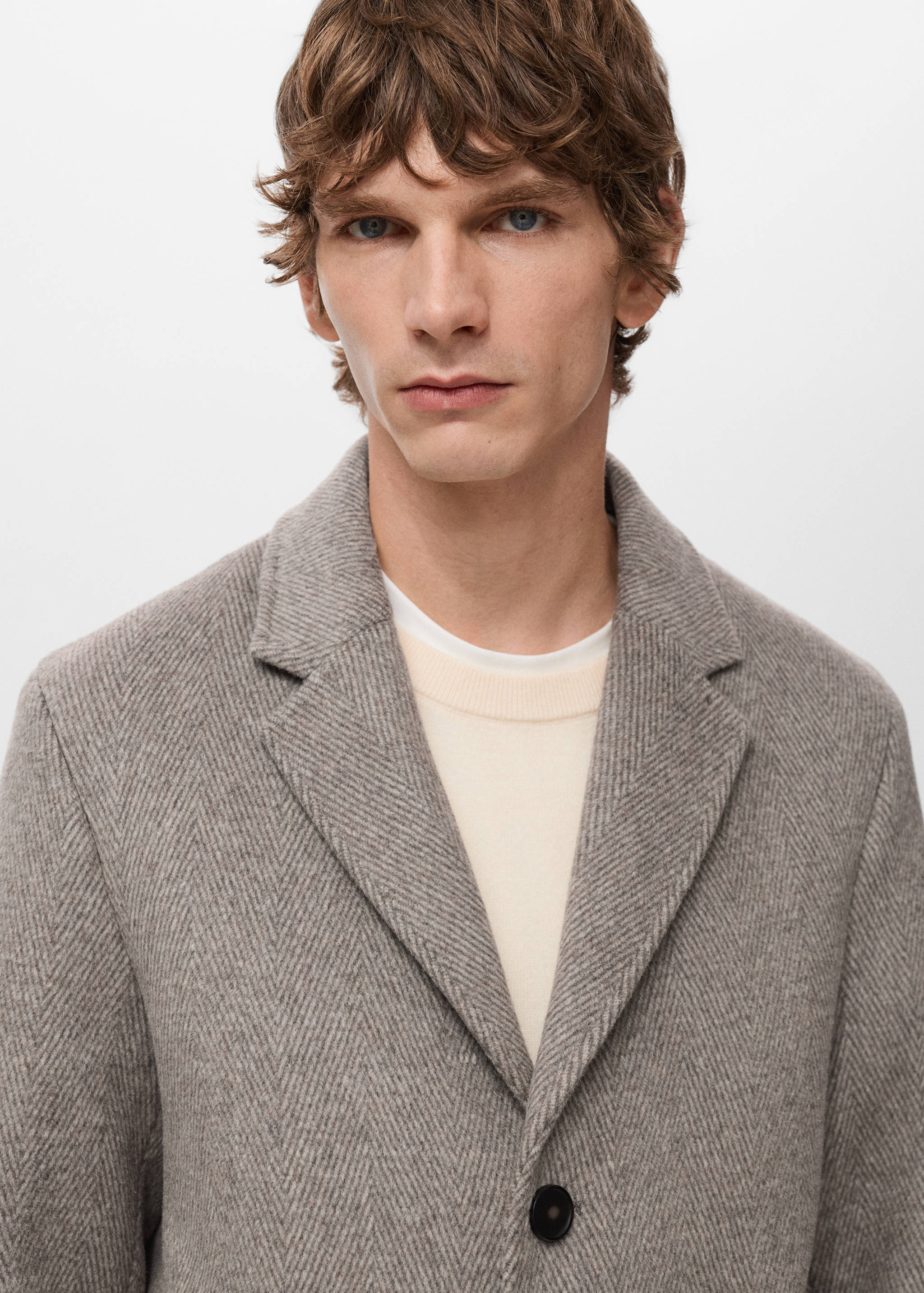 Шерстяное пальто с фактурной выделкой в елочку - Деталь изделия 1