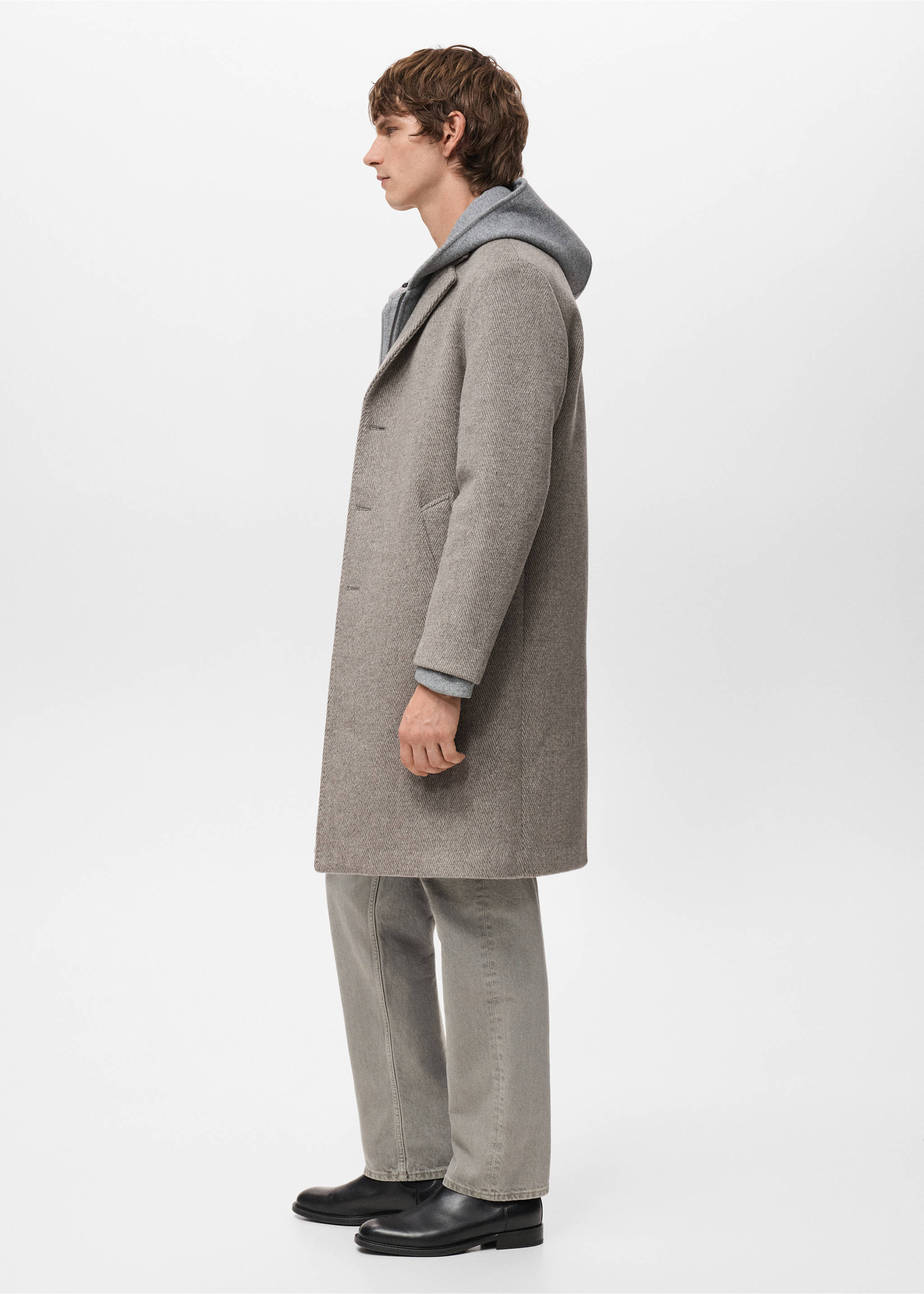 Herringbone structure wool coat - Details of the article 2, Sand. Ref: 27071171-00.