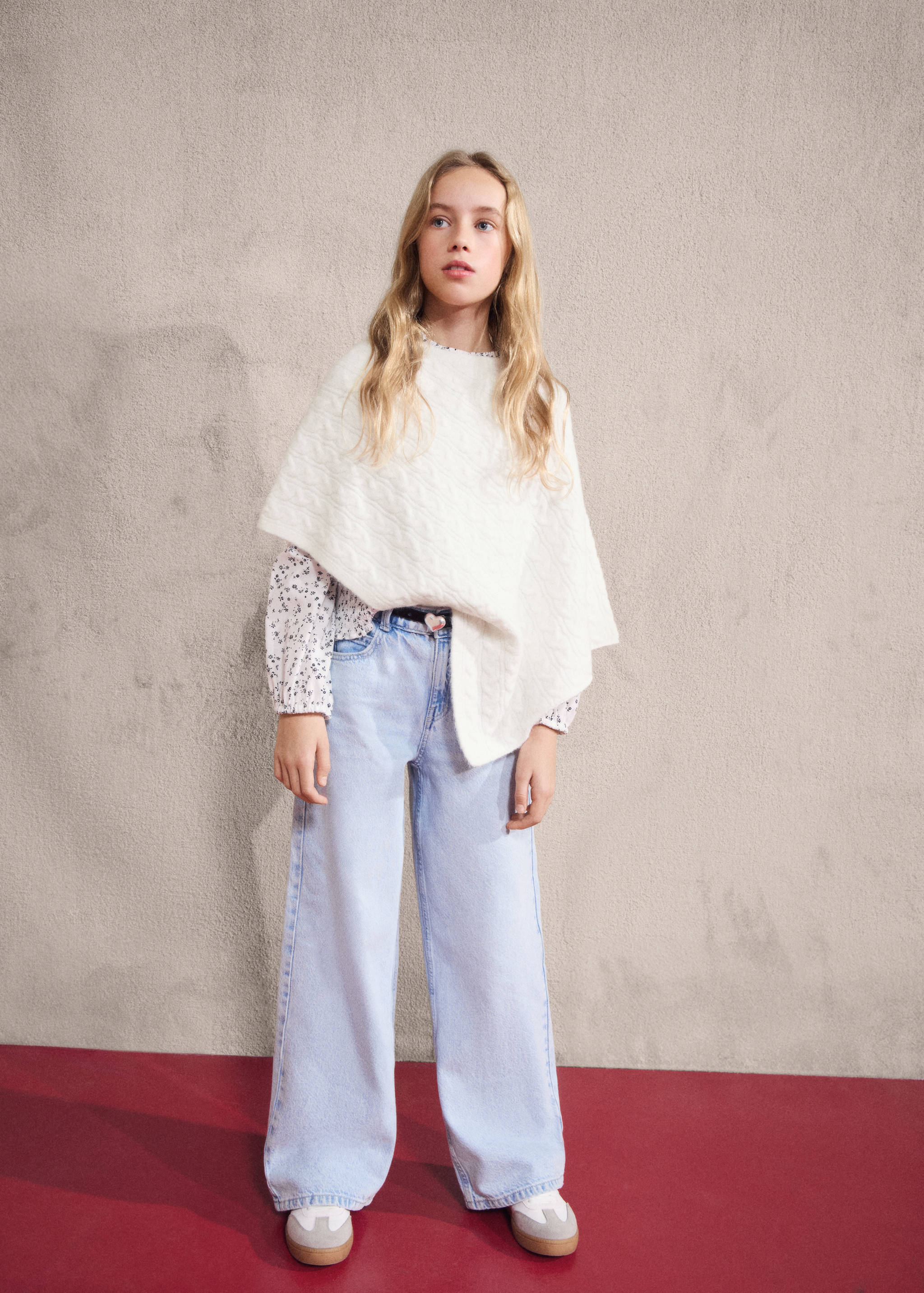 粗线针织斗篷 - null