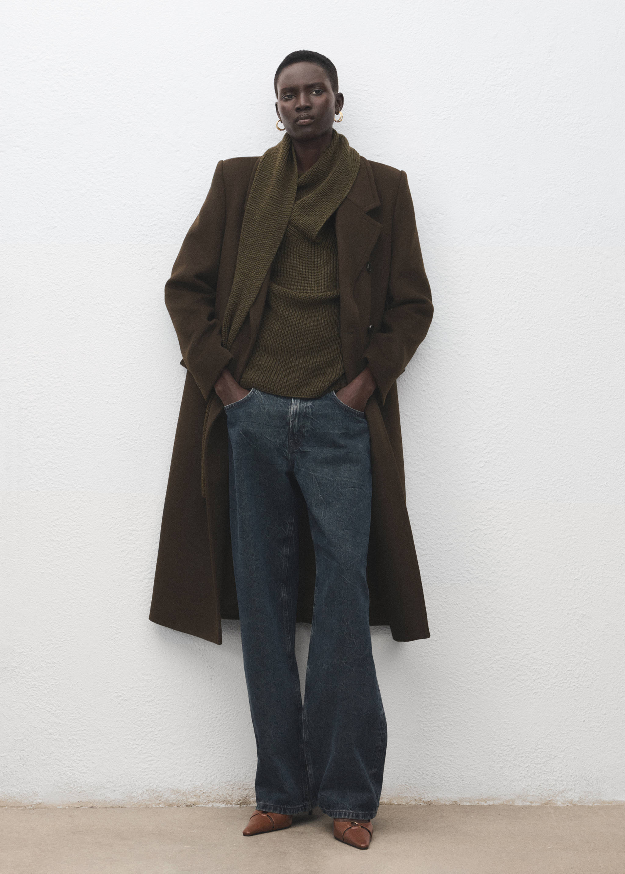 Manteau en laine à double boutonnage - Plan général