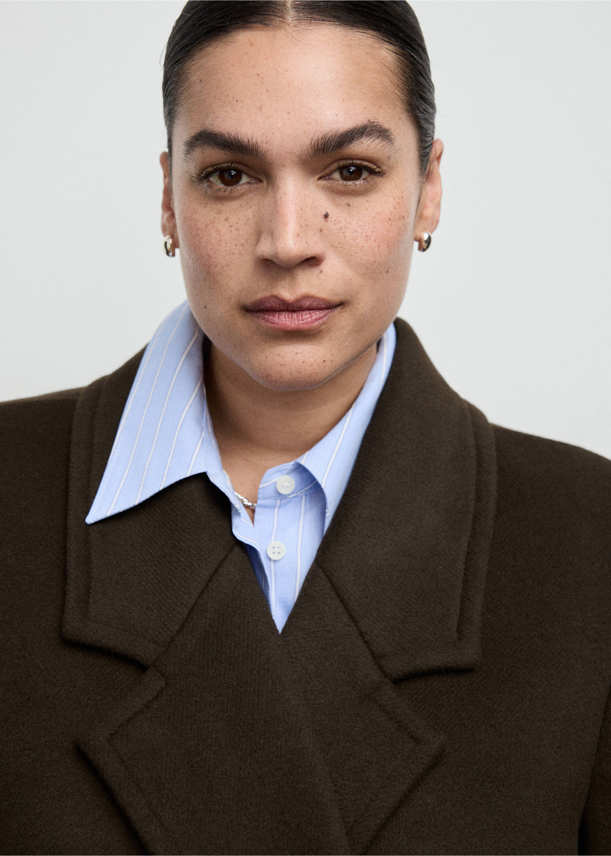 Manteau en laine à double boutonnage - Détail de l'article 4, Kaki. Ref: 27071187-00.