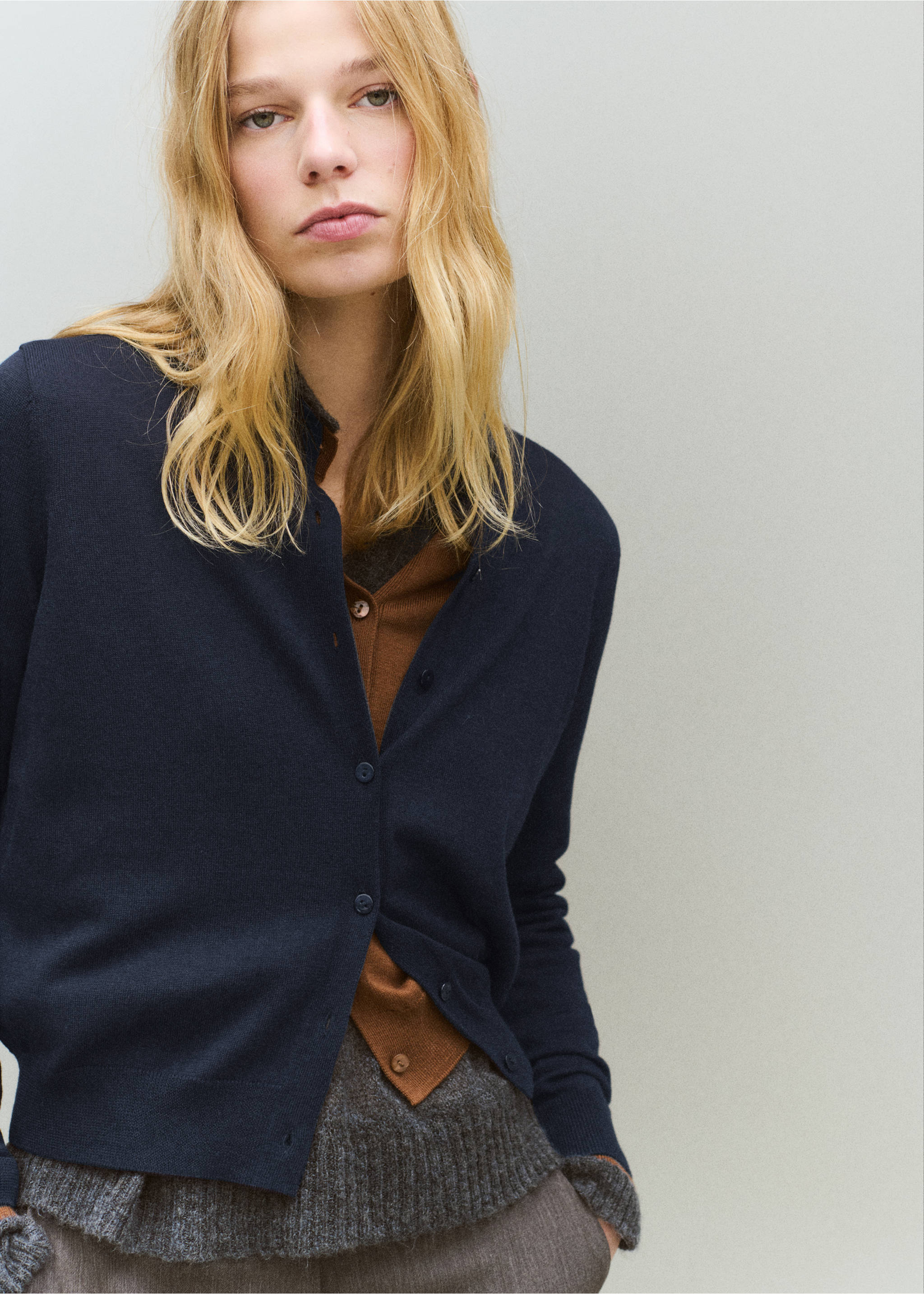 Chunky-knit wool-blend cardigan - Medium plane, Dark Navy. Ref: 27071191-00.