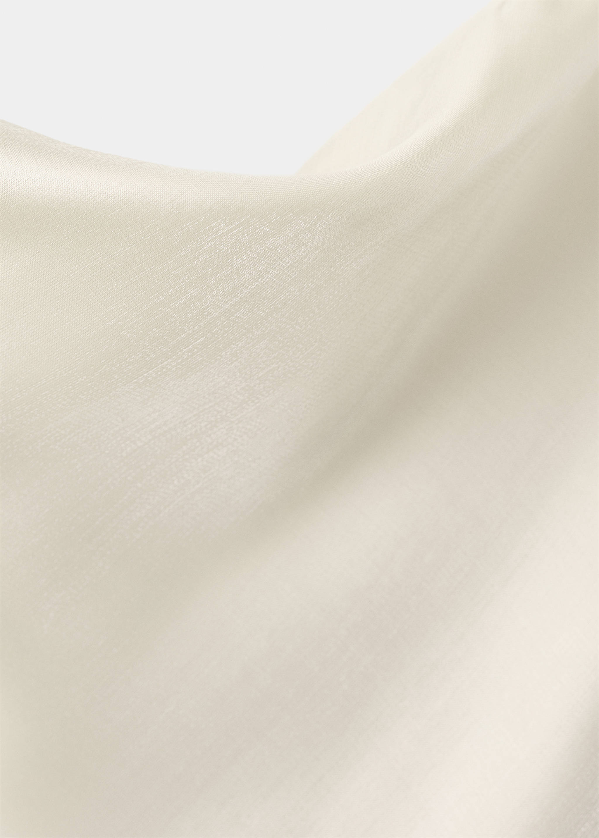 Satin dress with a low-cut neckline - Details of the article 8