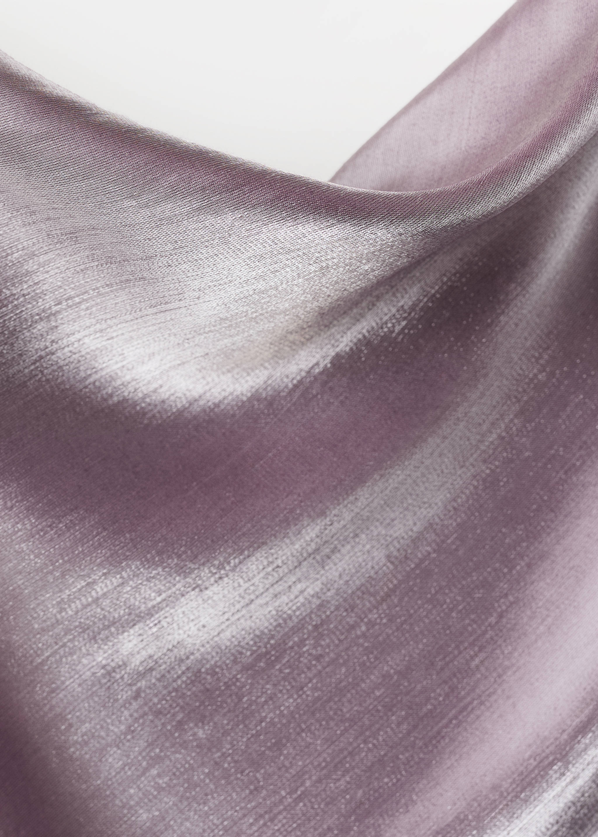 Satin dress with a low-cut neckline - Details of the article 8