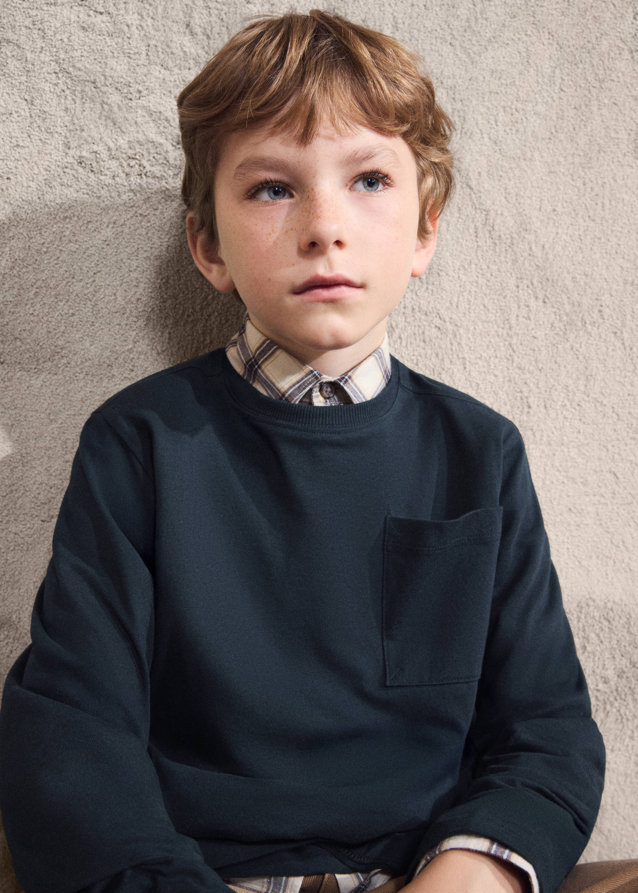 Camiseta manga larga bolsillo - Detalle del artículo 5