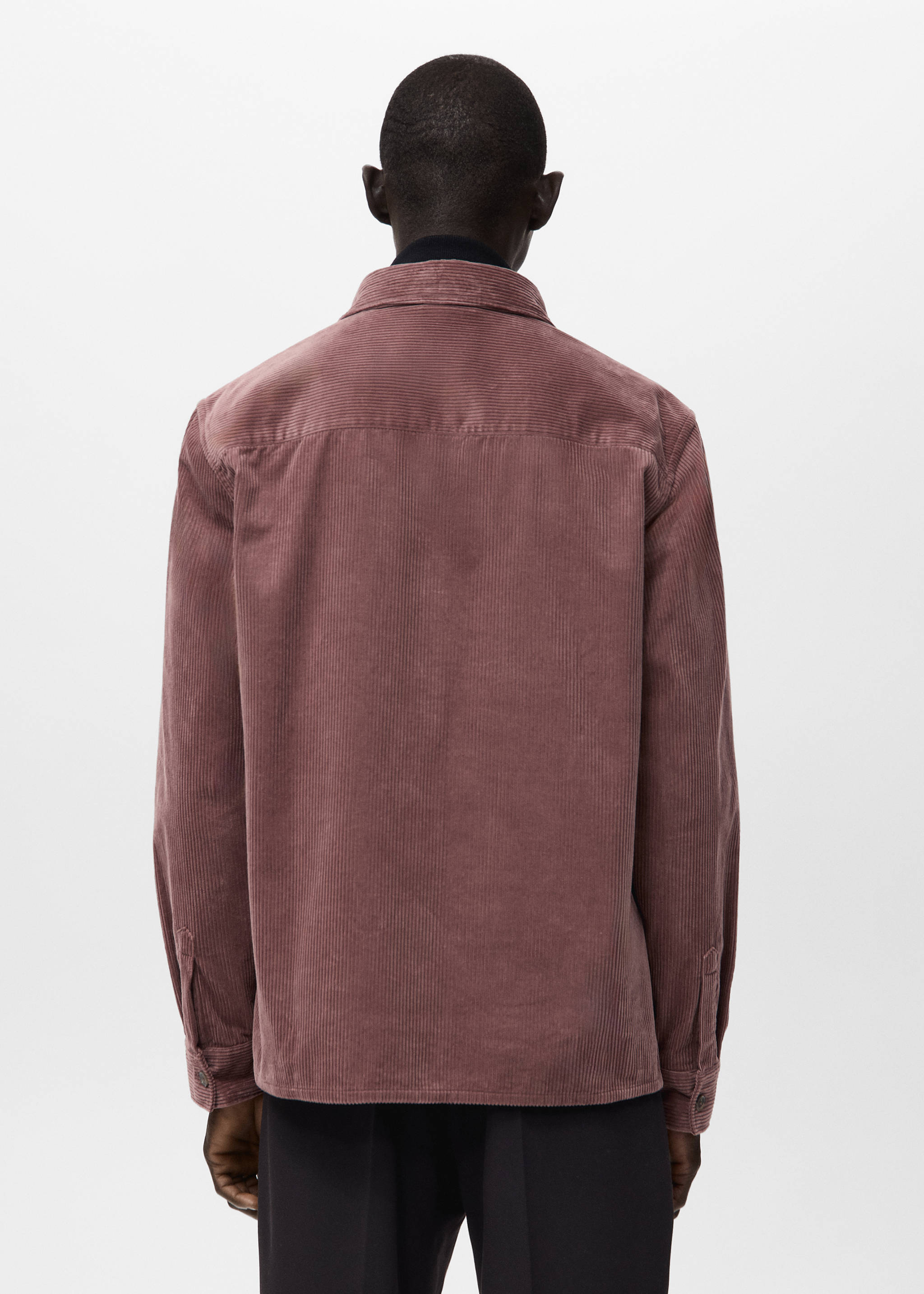 Вельветовая верхняя рубашка с карманами - Обратная сторона изделия