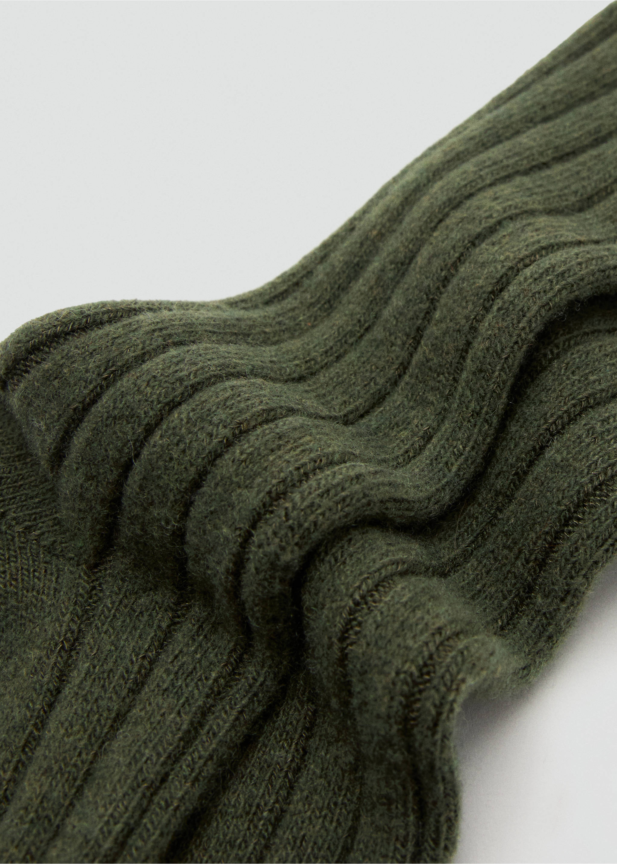 Ribbed wool blend socks - Details of the article 2, Khaki. Ref: 27071201-00.