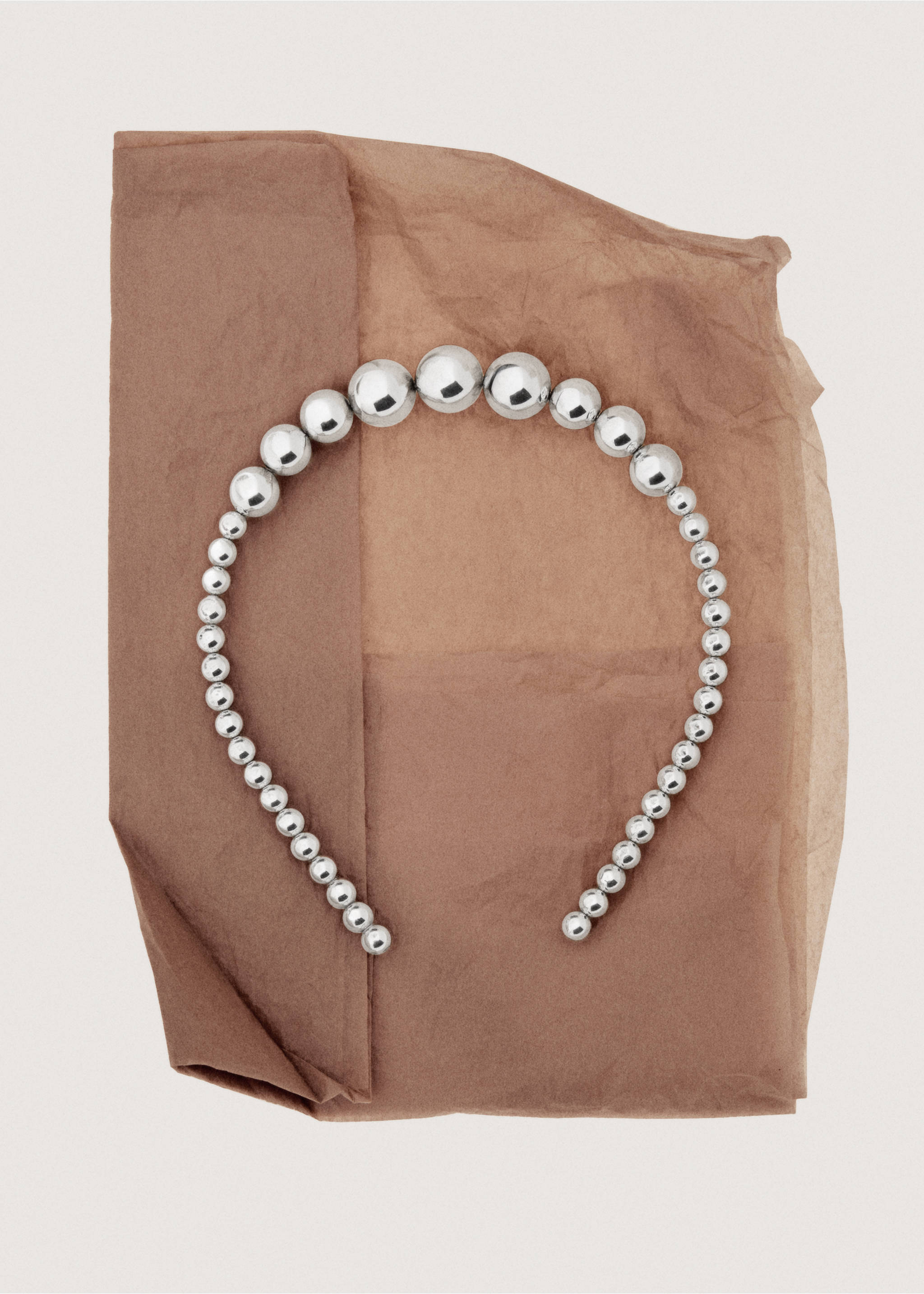 Обруч з аплікацією та бісером - Детальніше про товар 7, Срібний. Ref: 27071204-00.