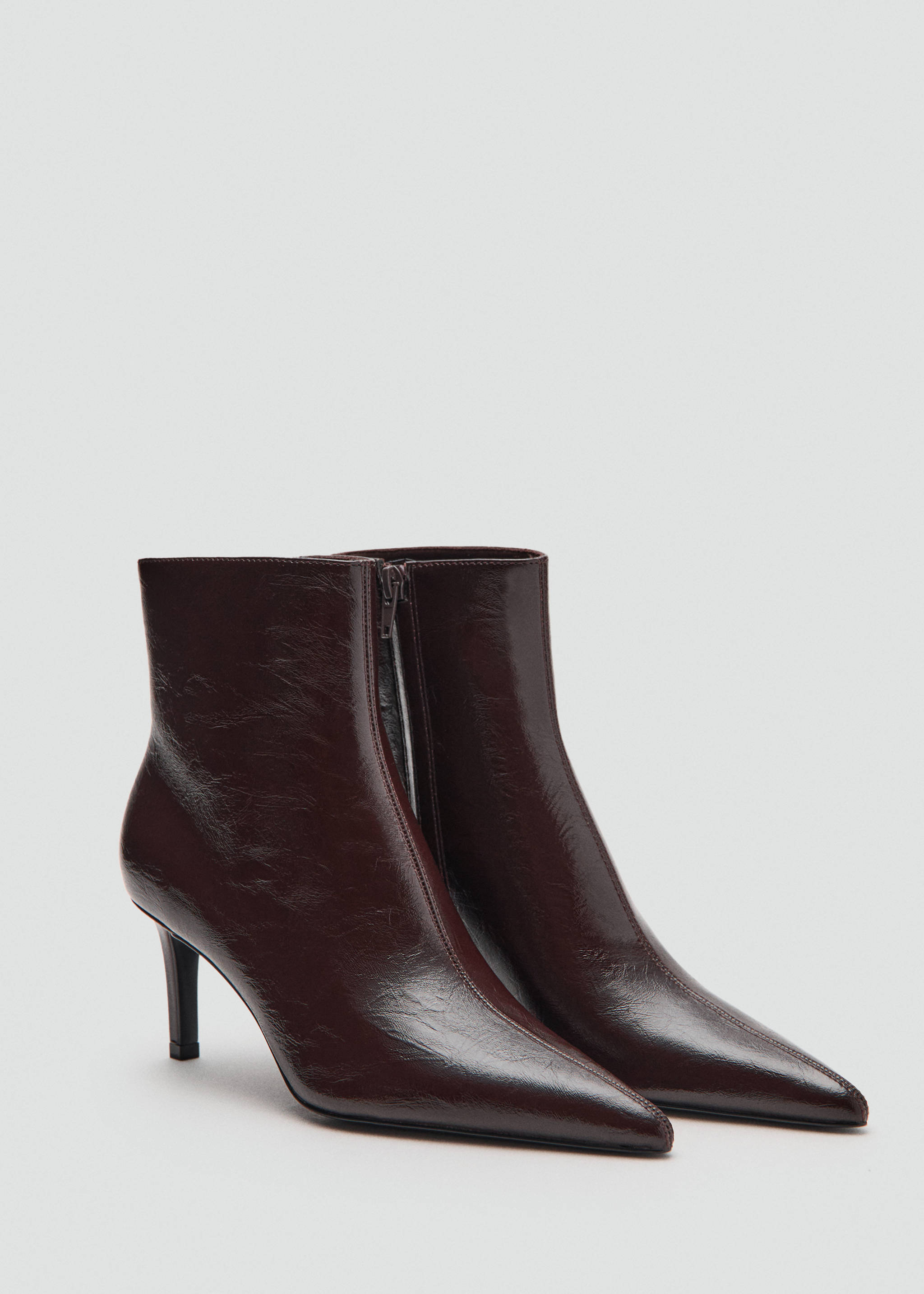 Pointed heel ankle boot - Medium plane