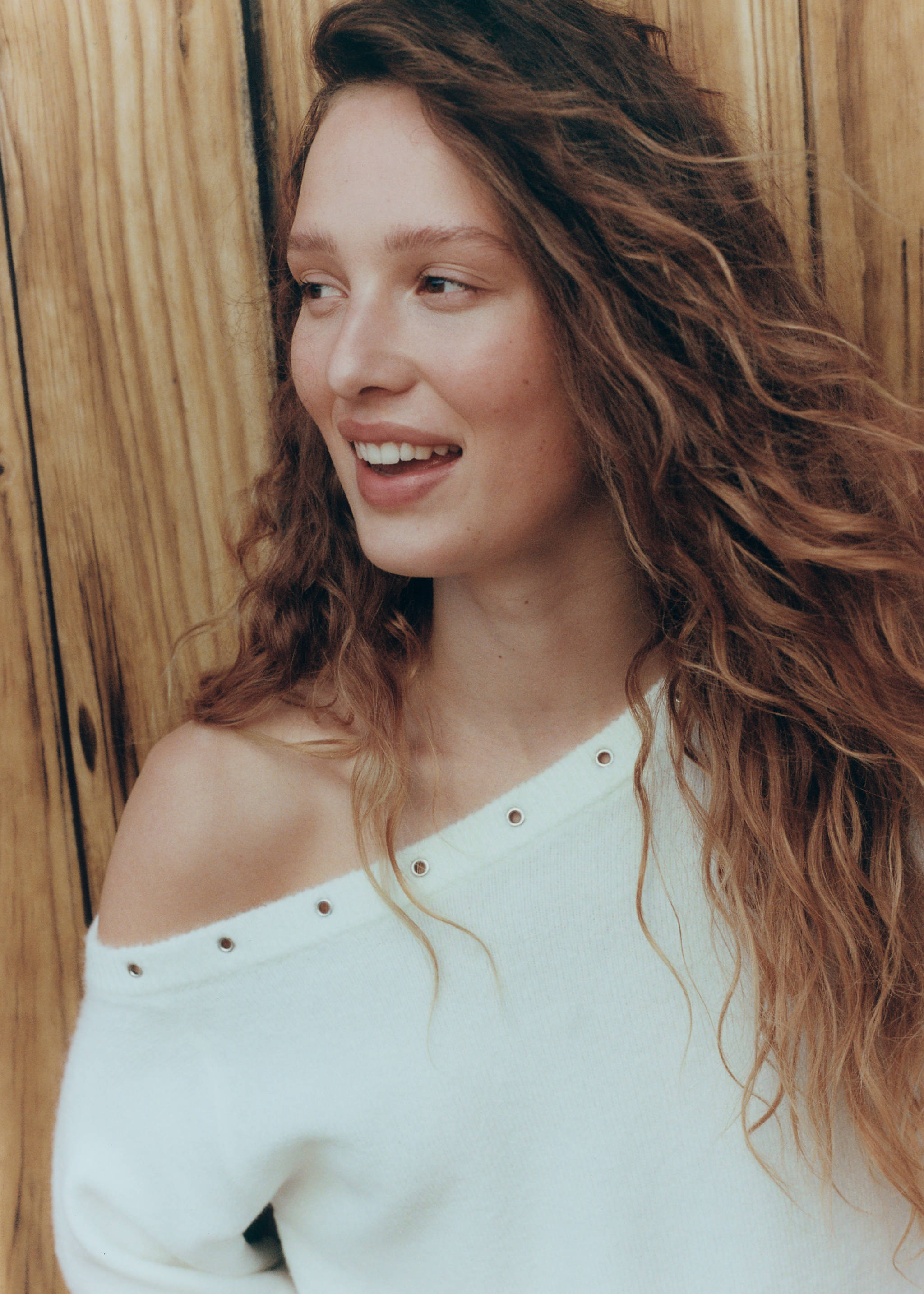 Asymmetrical studded sweater - Details of the article 5