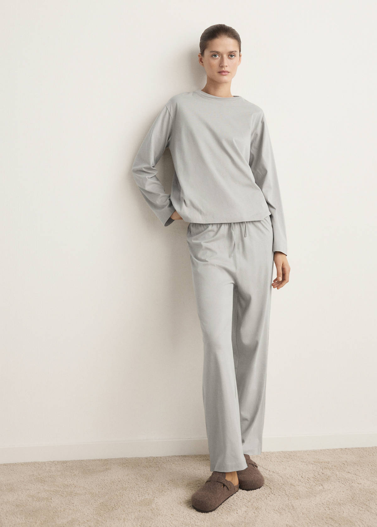 Two-piece plain cotton pyjamas — Grey