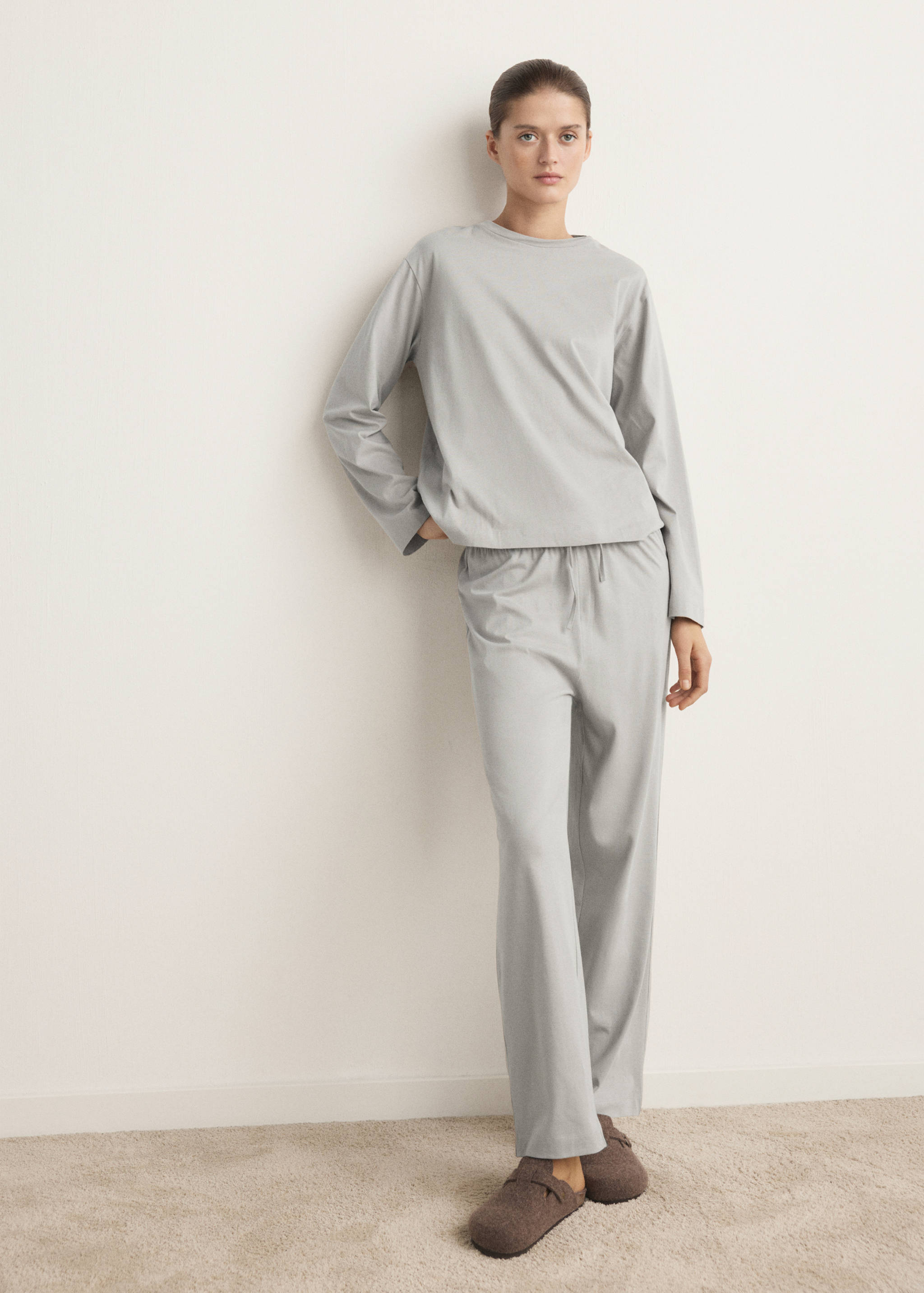 Zweiteiliger Pyjama aus einfarbiger Baumwolle - Allgemeine Ansicht
