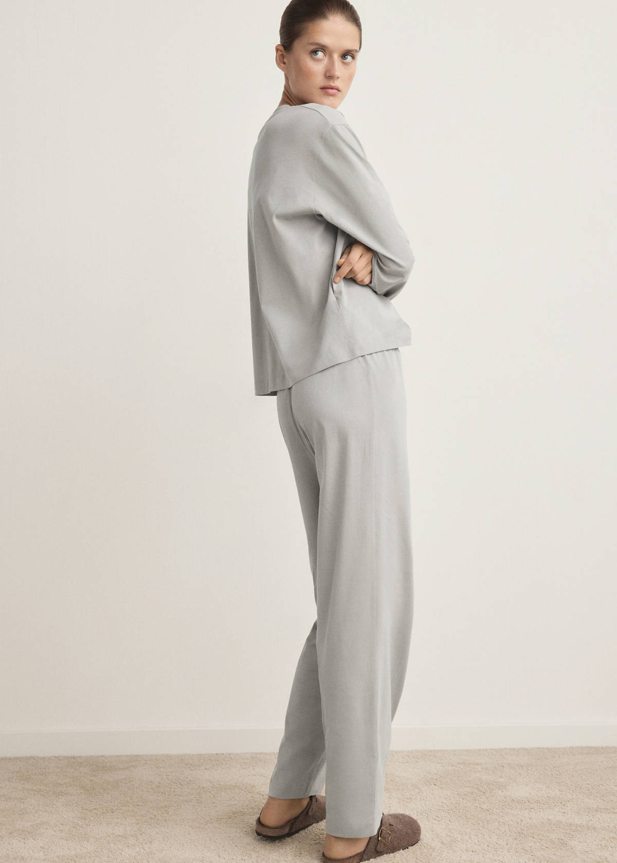 Two-piece plain cotton pyjamas — Grey