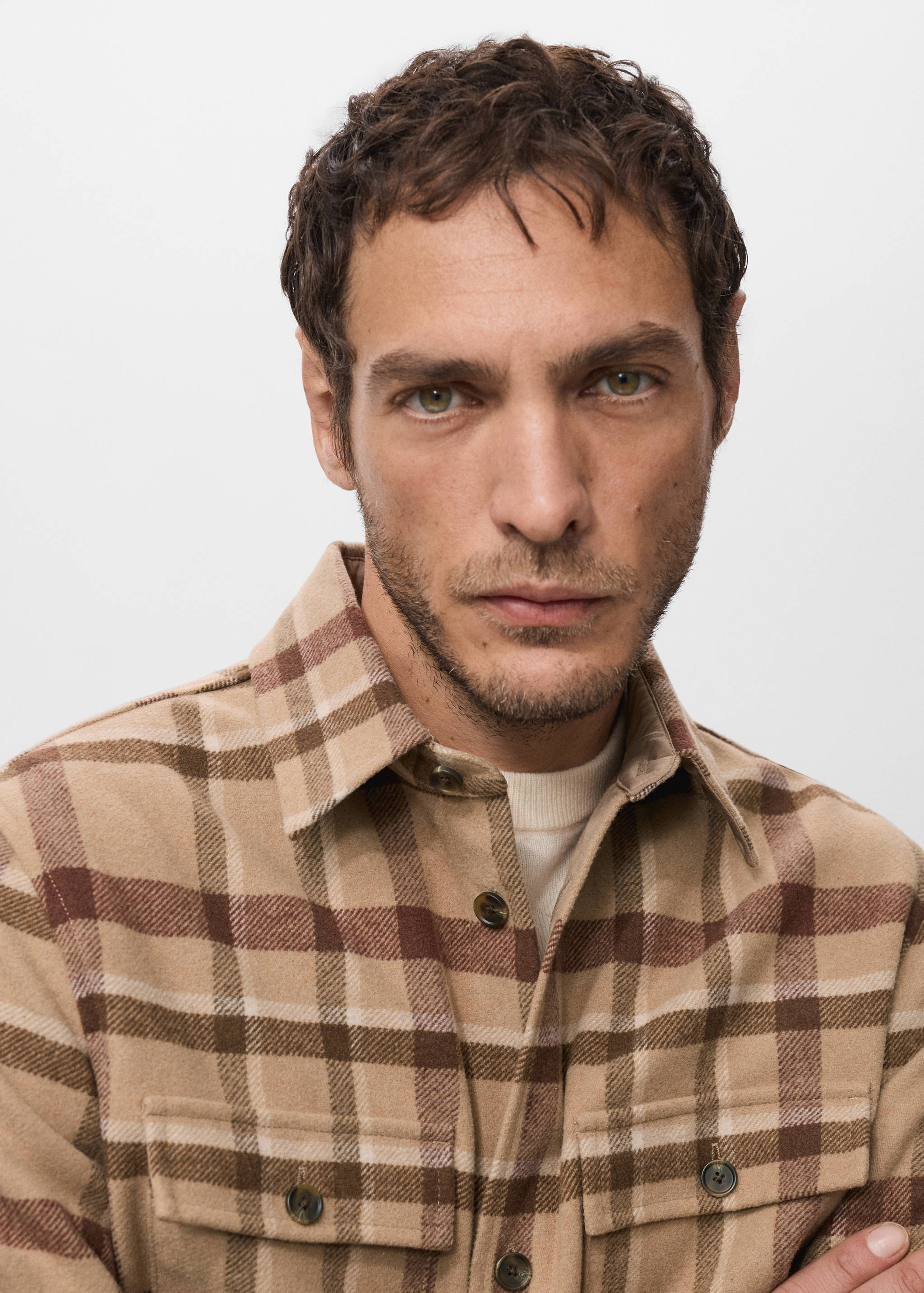 Check overshirt with pockets - Details of the article 1