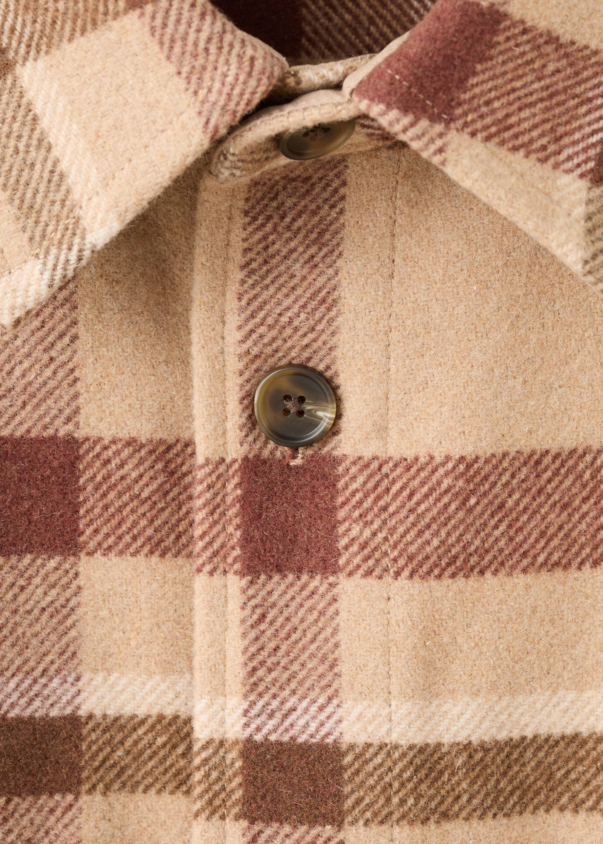 Check overshirt with pockets - Details of the article 8