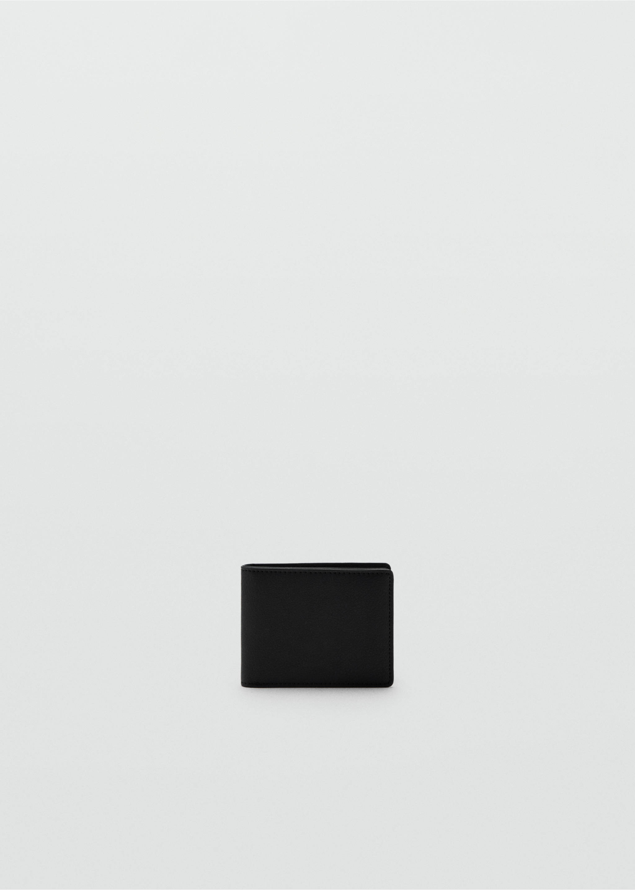 Wallet with embossed effect - Article without model, Black. Ref: 27071245-00.