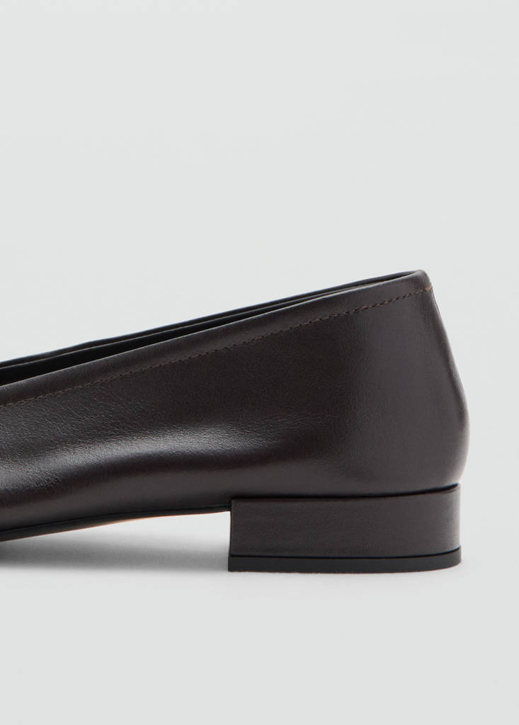 Leather flat shoes — Chocolate