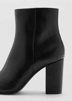 Ankle boots with block heel — Black 4