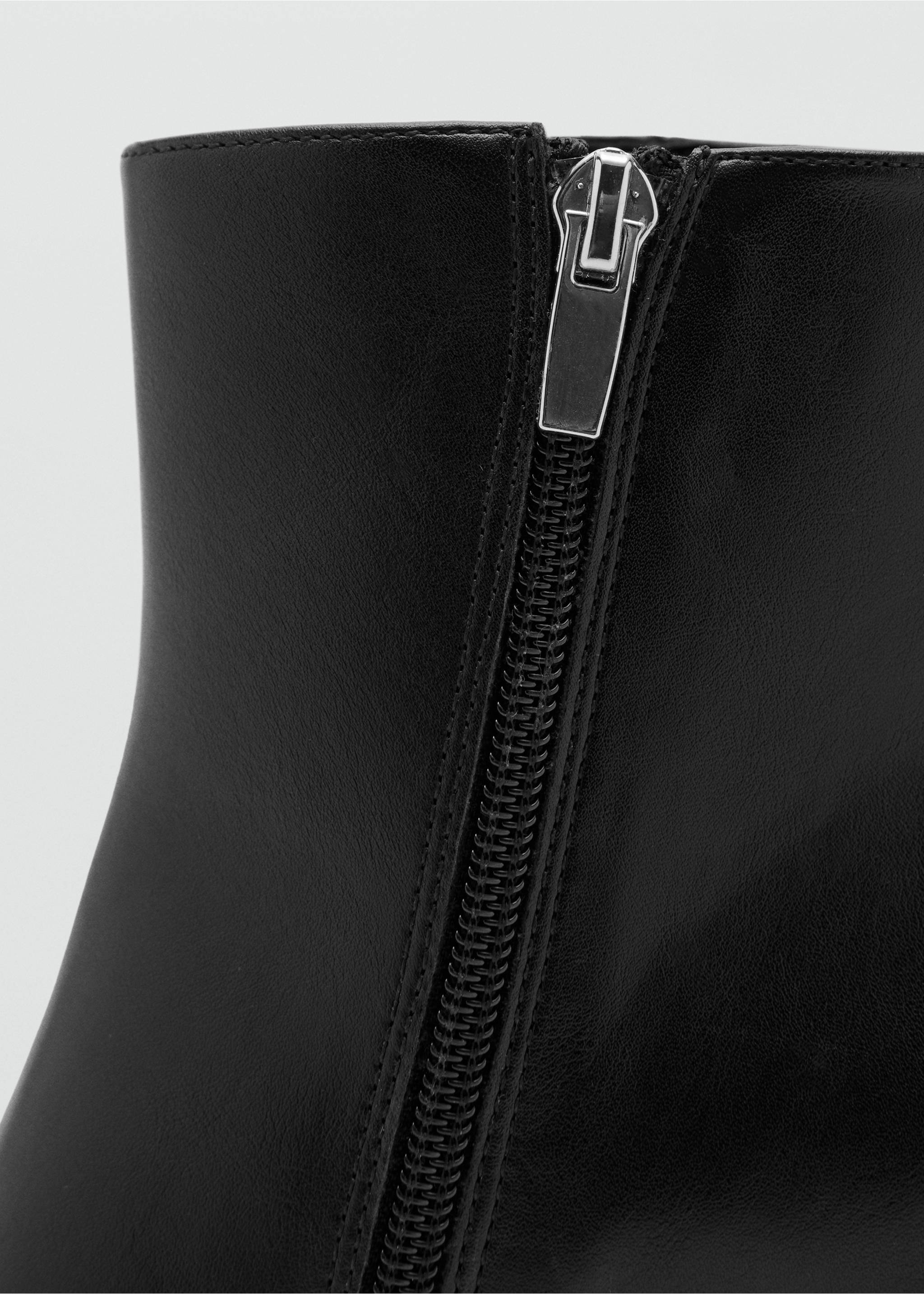 Botín punta tacón bloque - Detalle del artículo 3, Negro. Ref: 27071255-00.