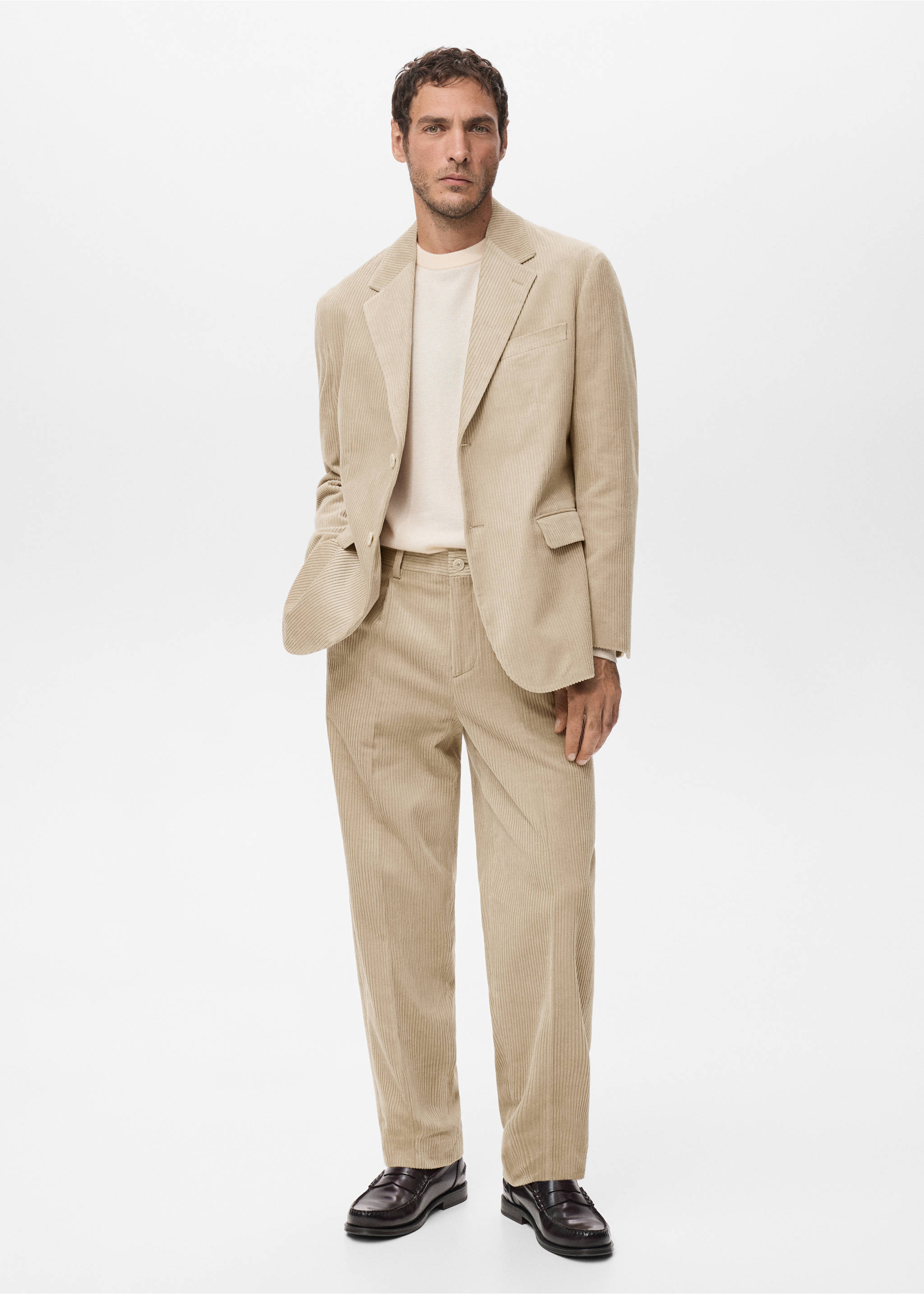 Corduroy regular-fit trousers - General plane, Beige. Ref: 27071269-00.