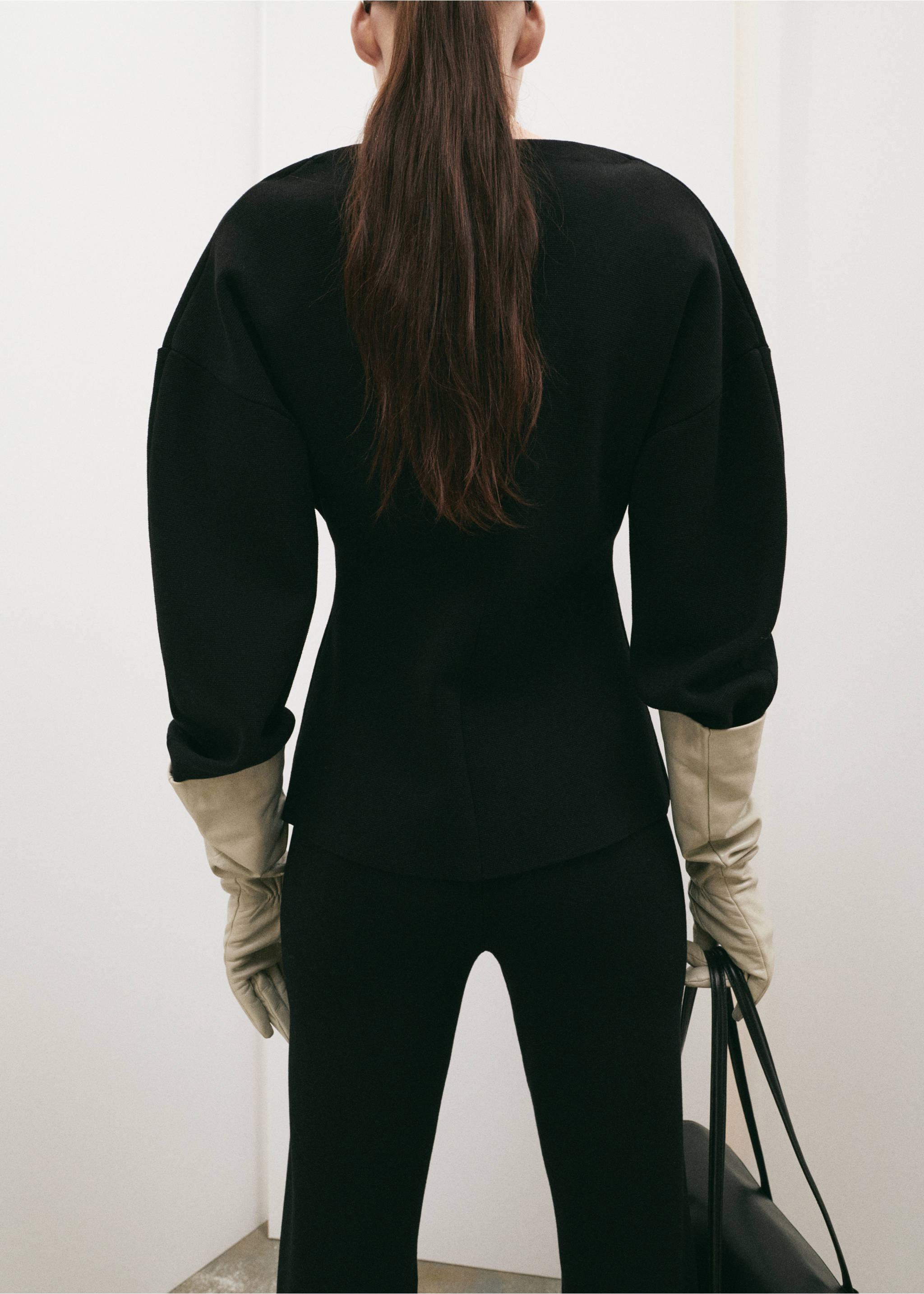 Oversized V-neck cardigan - Reverse of the article, Black. Ref: 27071270-00.