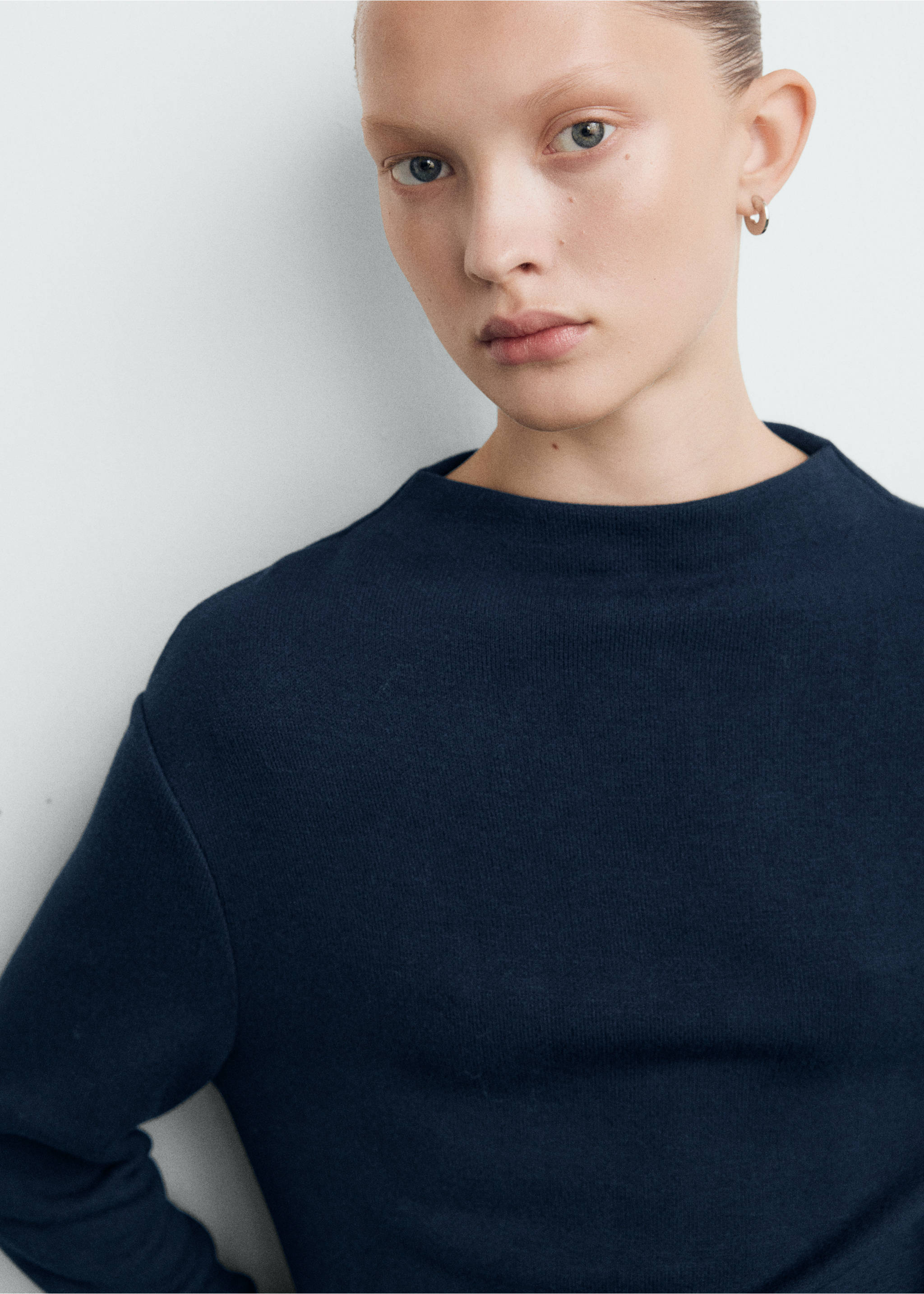 Fine-knit perkins-neck sweatshirt - Details of the article 1, Navy. Ref: 27071274-00.