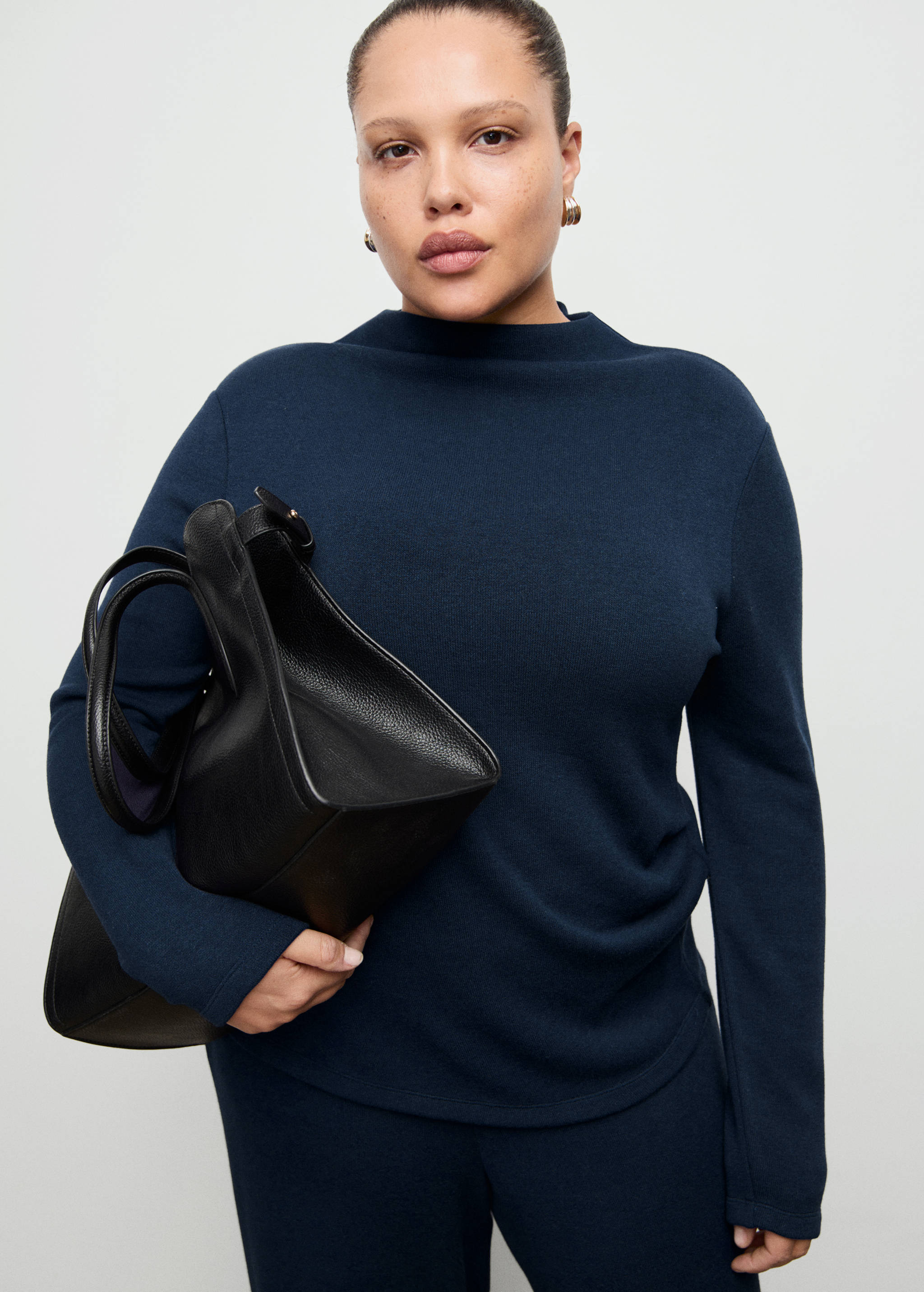 Fine-knit perkins-neck sweatshirt - Details of the article 5