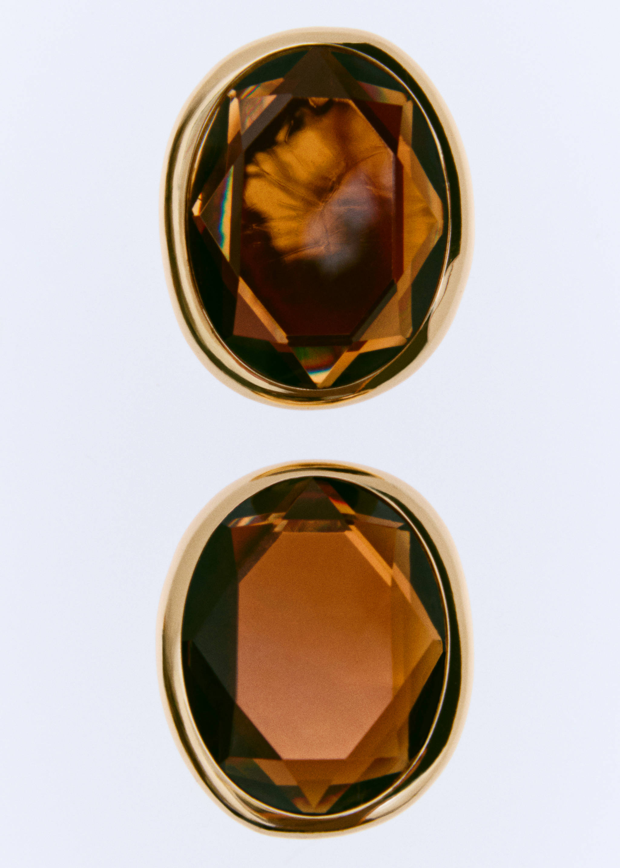 Boucles d'oreilles ovales résine - Détail de l'article 8