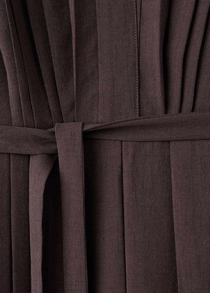Pleated jumpsuit with belt — Brown