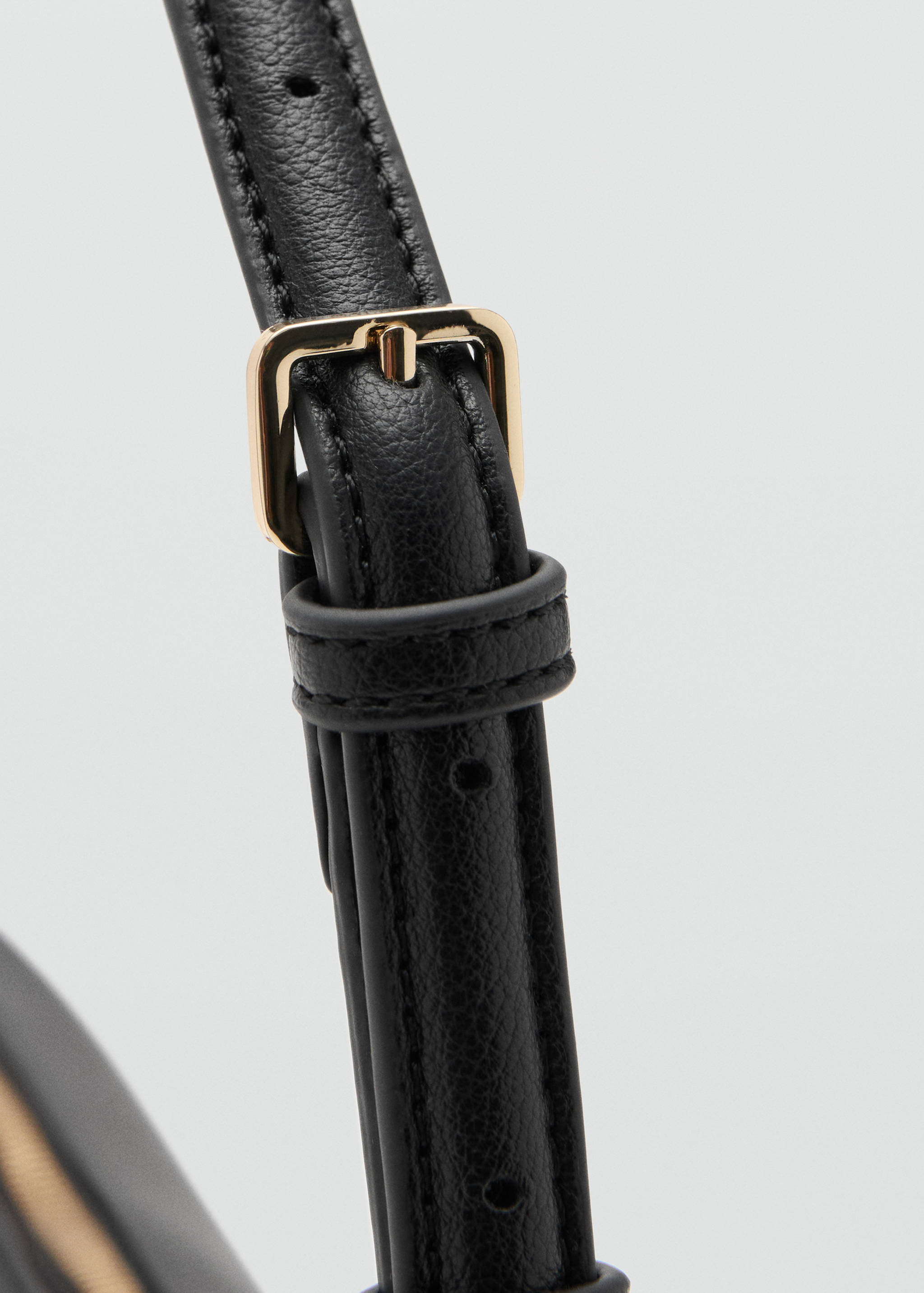 Faux-leather shoulder bag - Details of the article 2