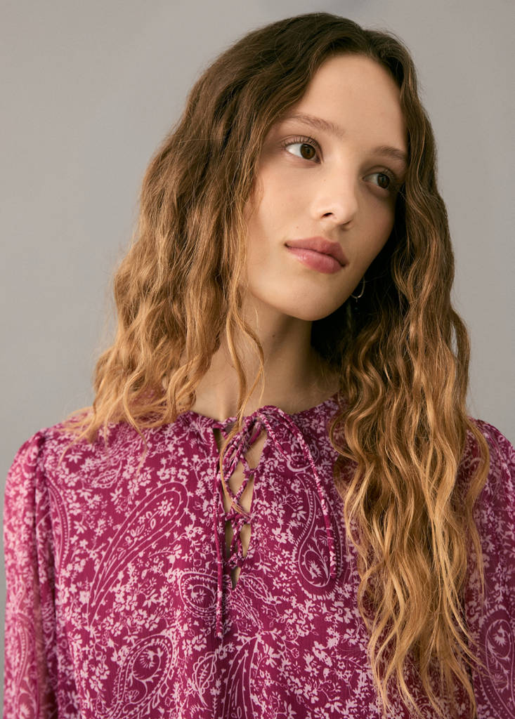 Paisley print blouse — Maroon