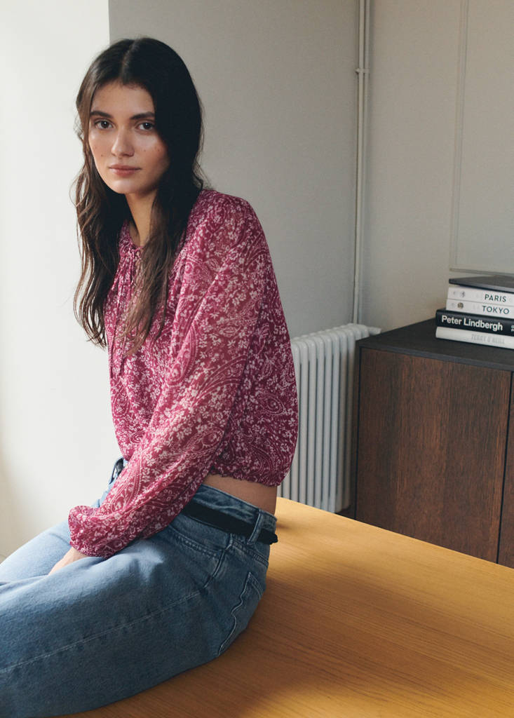 Paisley print blouse — Maroon