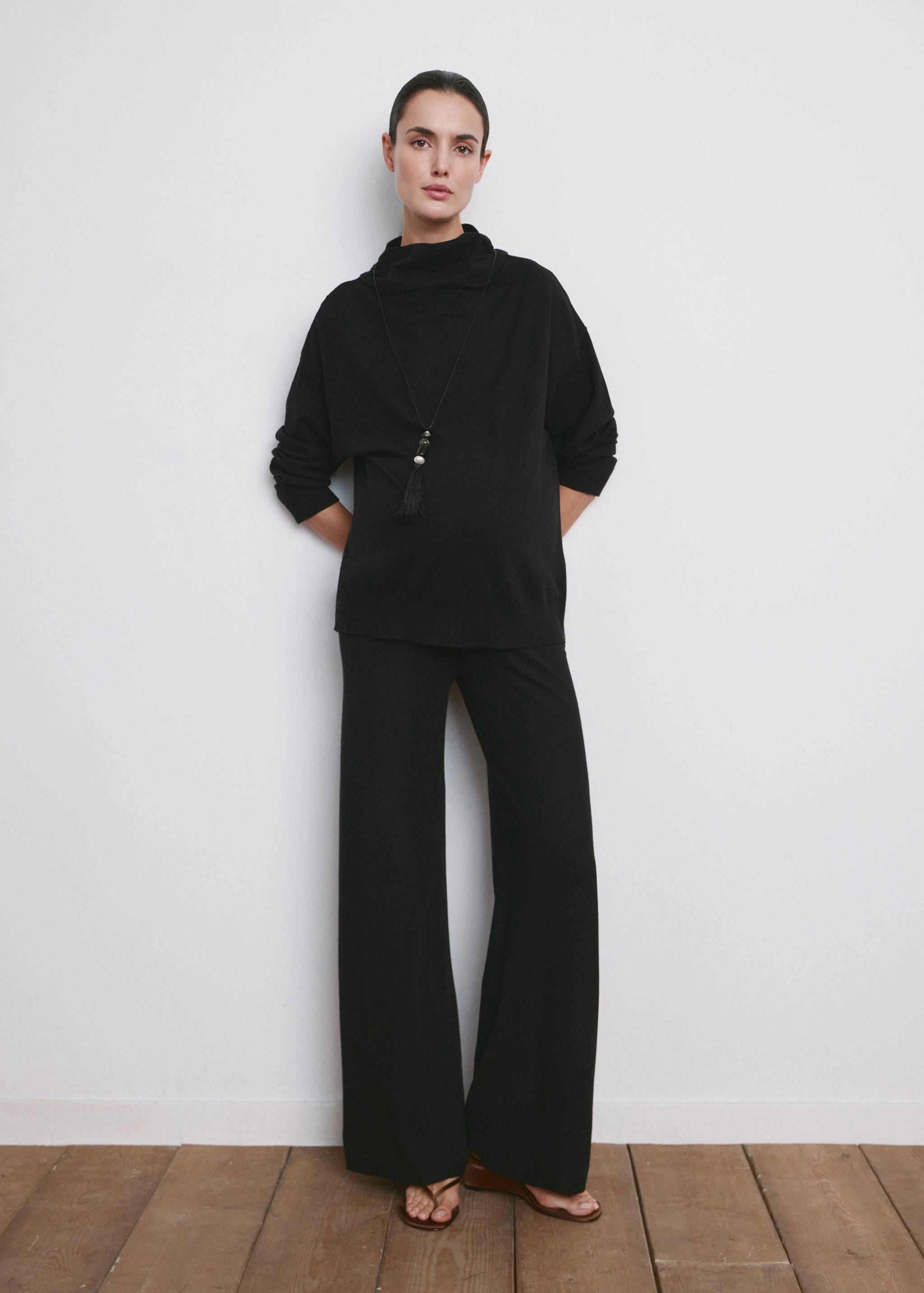 Straight-fit trousers with elastic waist - General plane