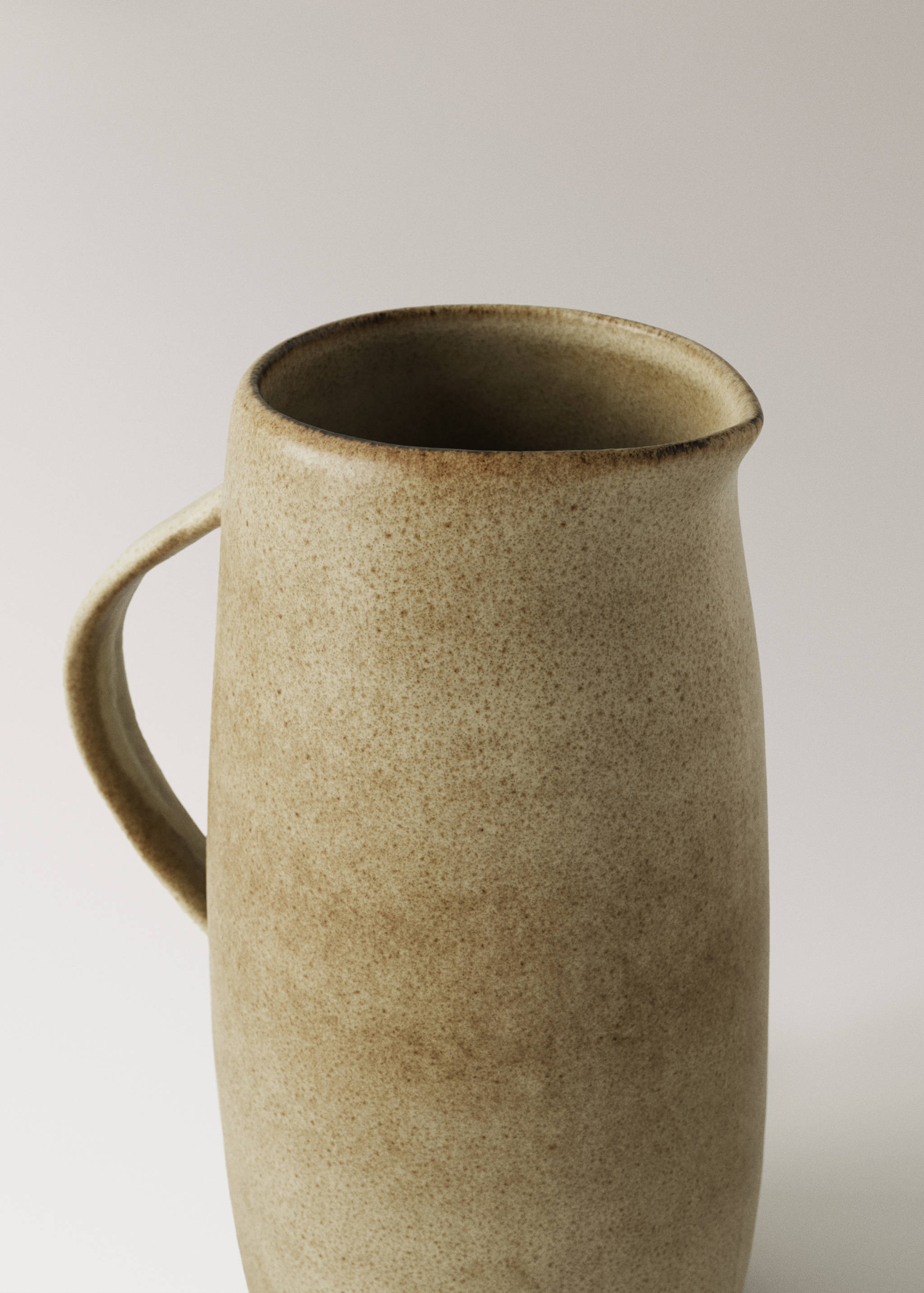 Stoneware jug - Details of the article 1