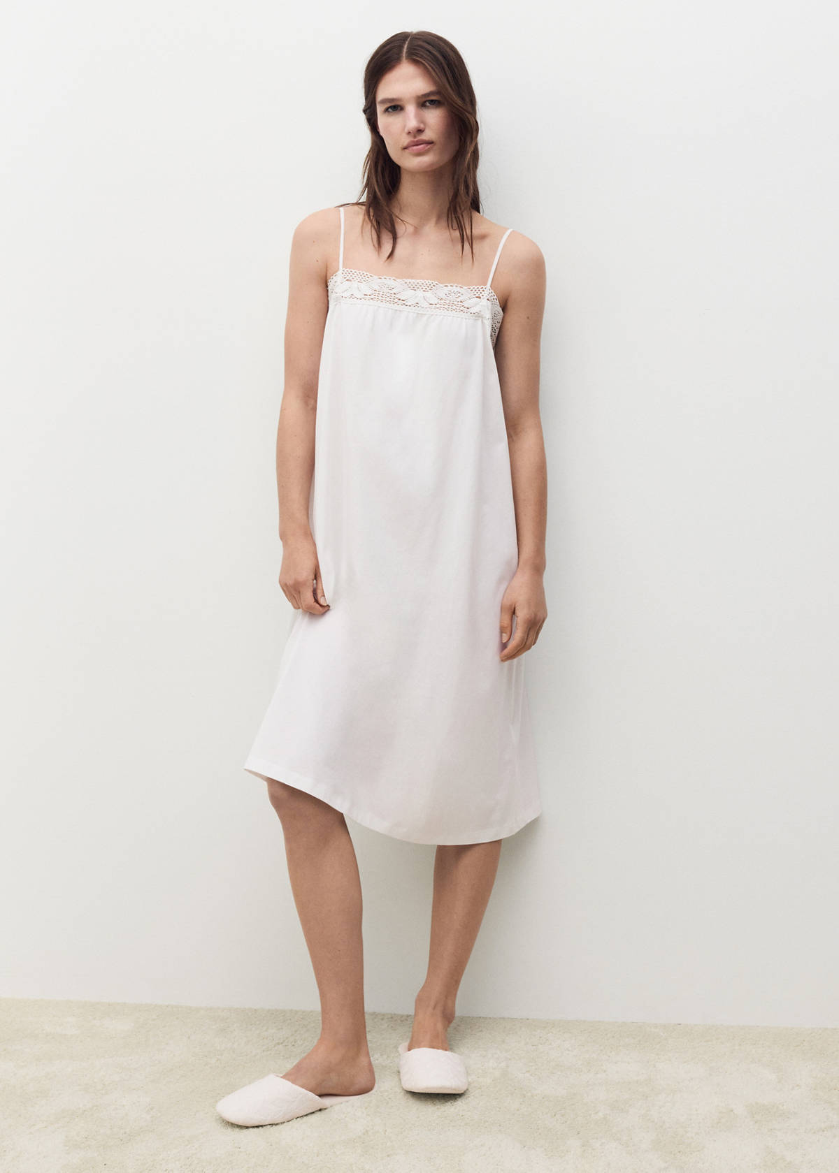 Cotton lace nightgown — White
