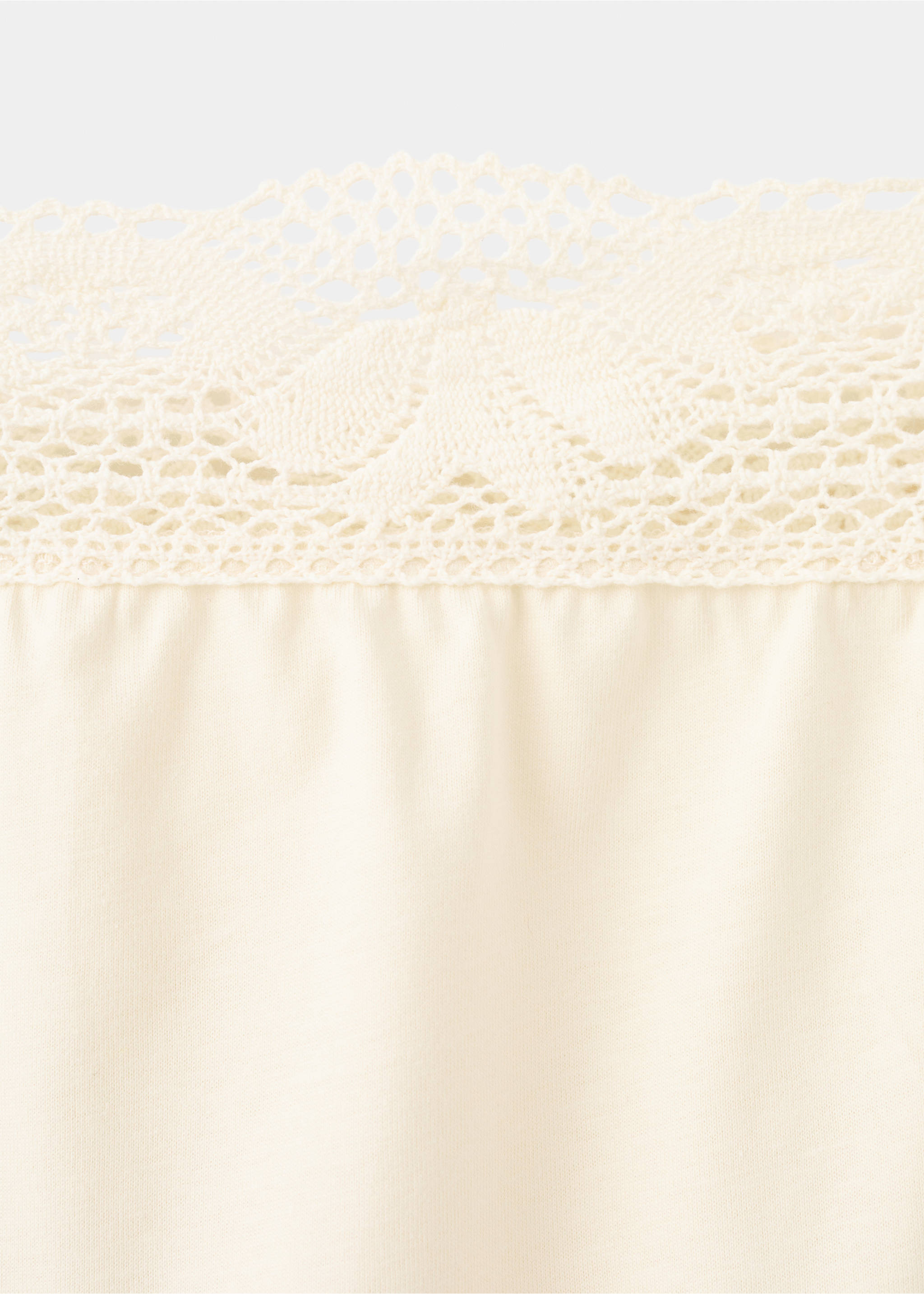 Nattkjole i bomull med blondekant - Artikkeldetalj 8, Pastellgul. Ref: 27071321-00.