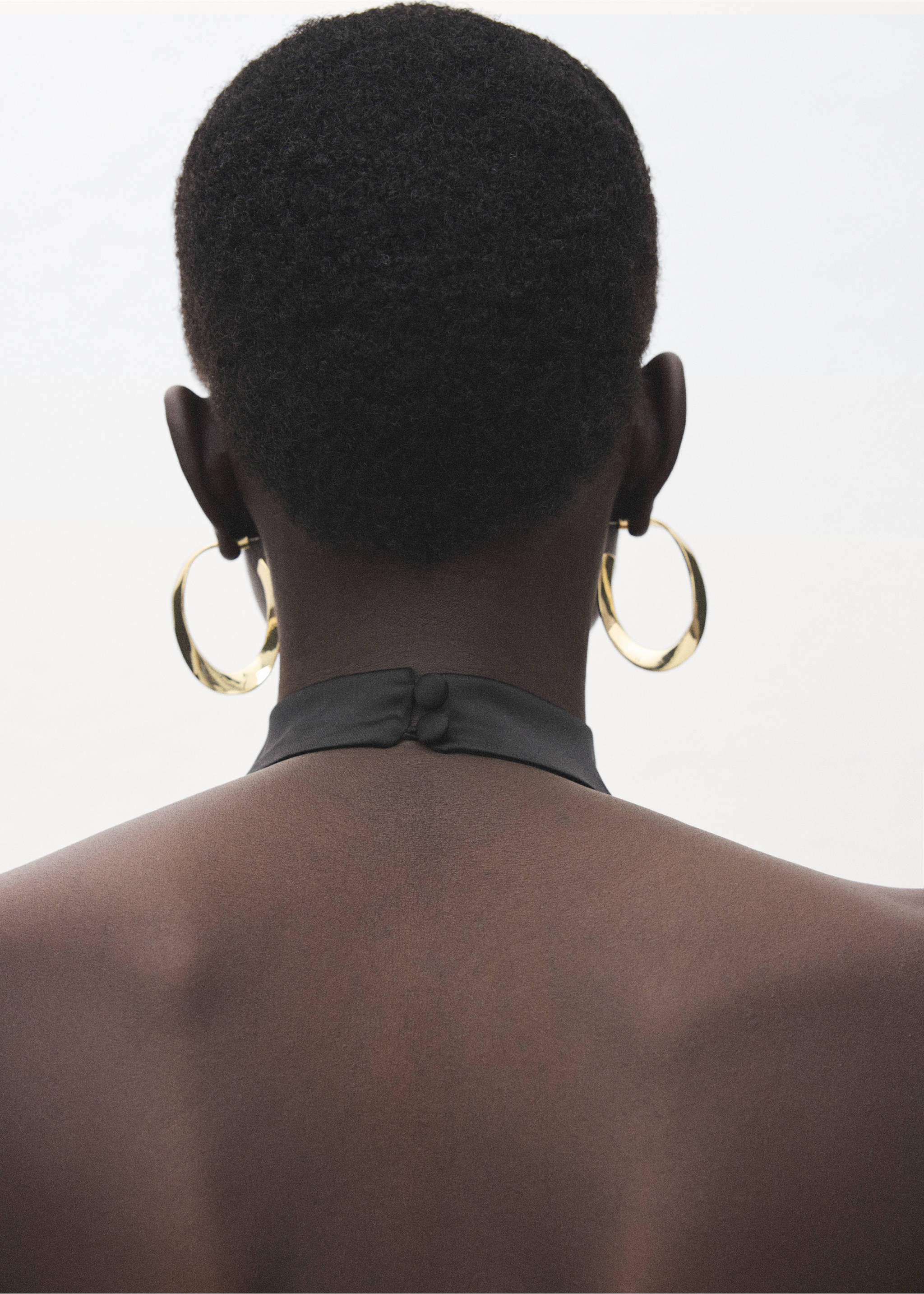 Draped neck satin top - Details of the article 6, Black. Ref: 27071327-00.