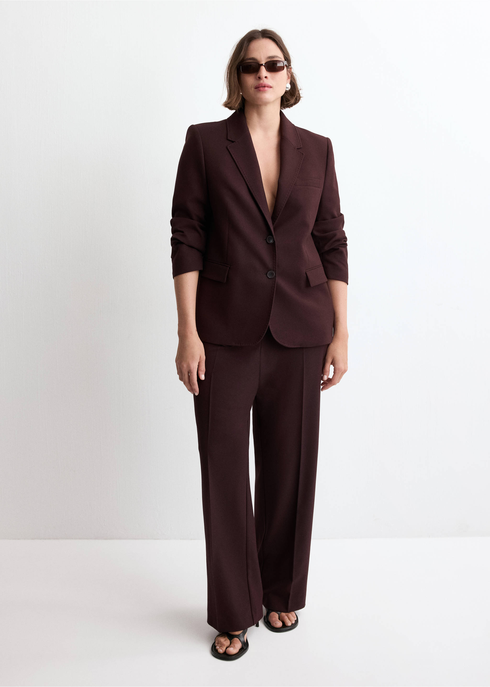 Blazer costume droit - Détail de l'article 3, Grenat. Ref: 27071328-00.