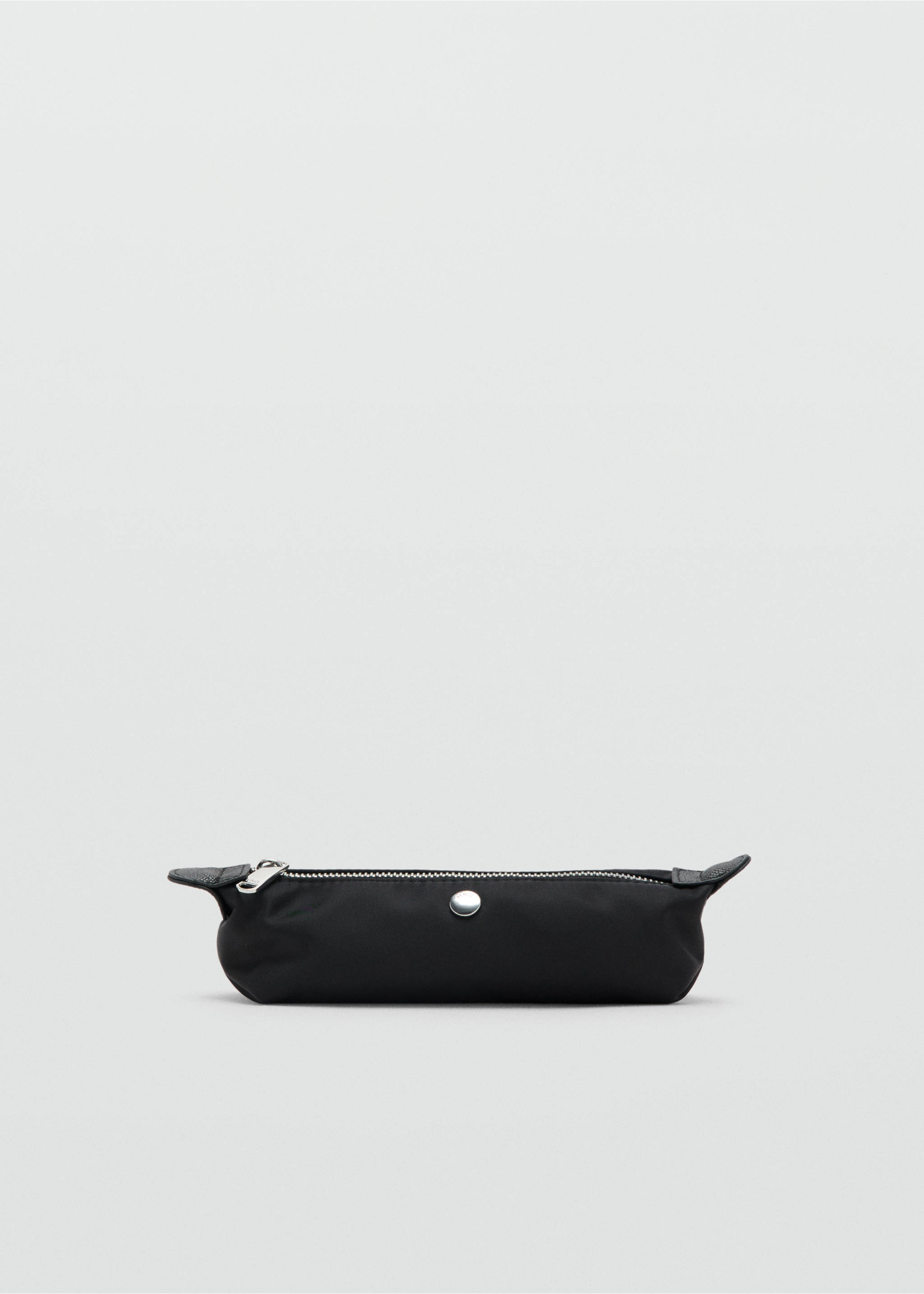 Nylon case with zip - Article without model, Black. Ref: 27071333-00.