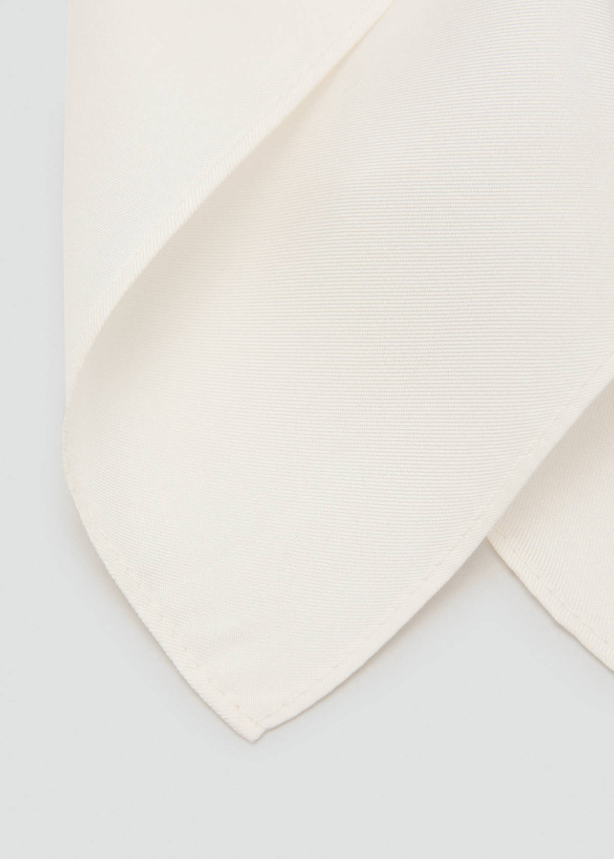 100% silk scarf — White