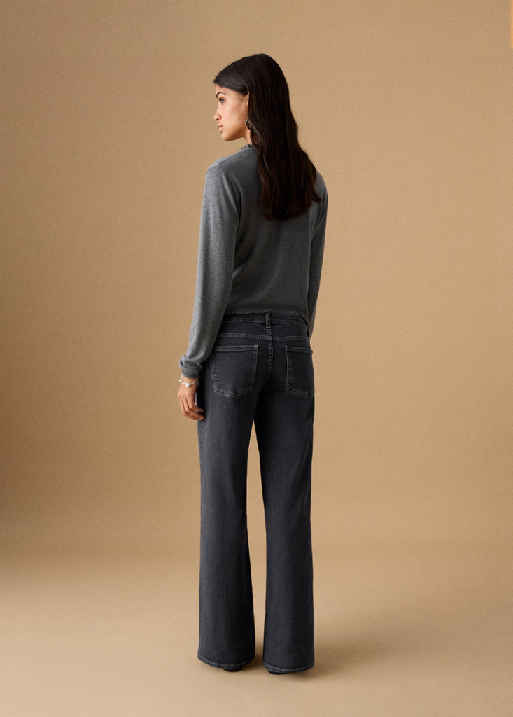 Low-waist studded jeans — Black denim