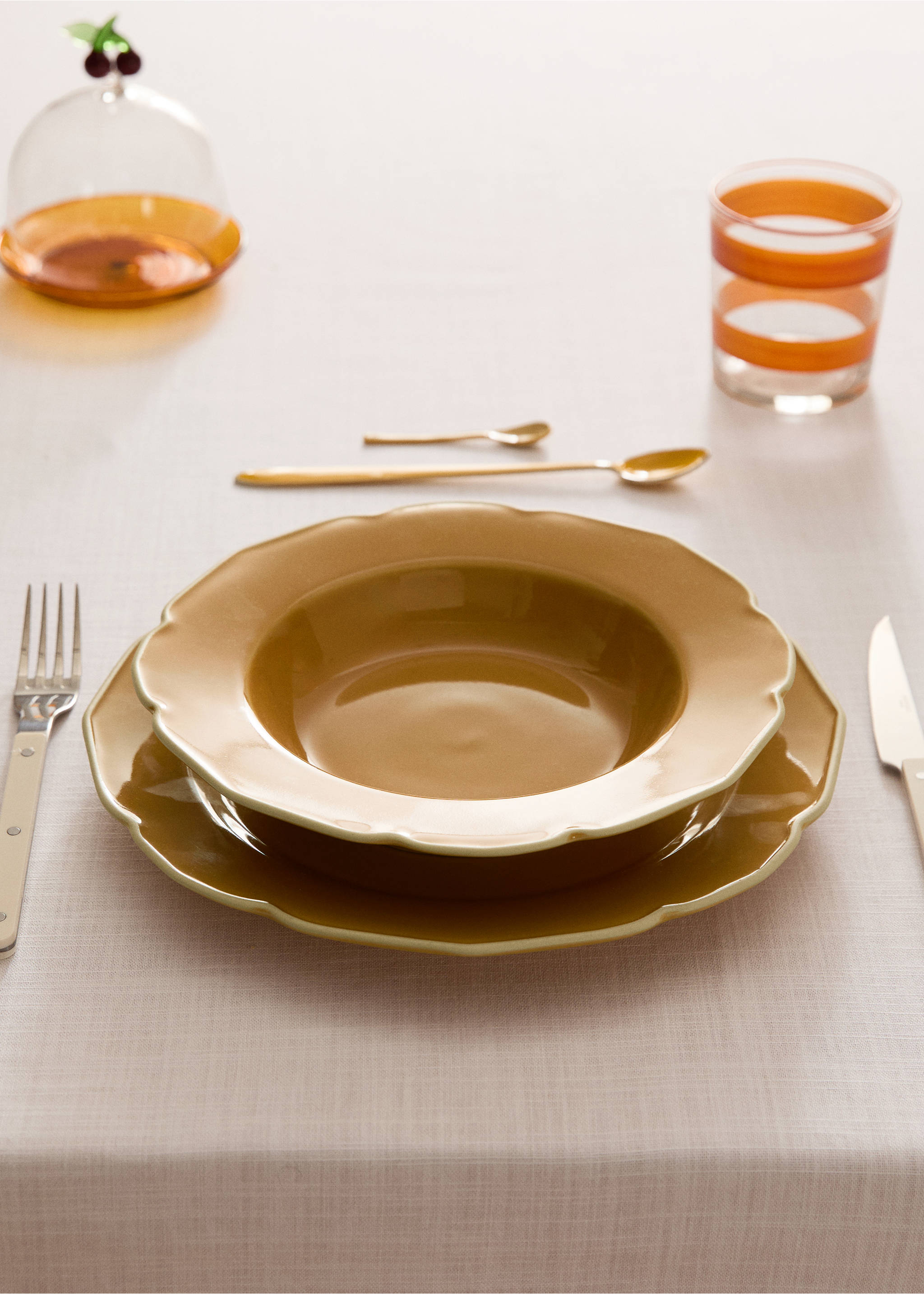 Duboki keramički tanjur s valovima - Opći prikaz, Senf žuta. Ref: 27071524-00.