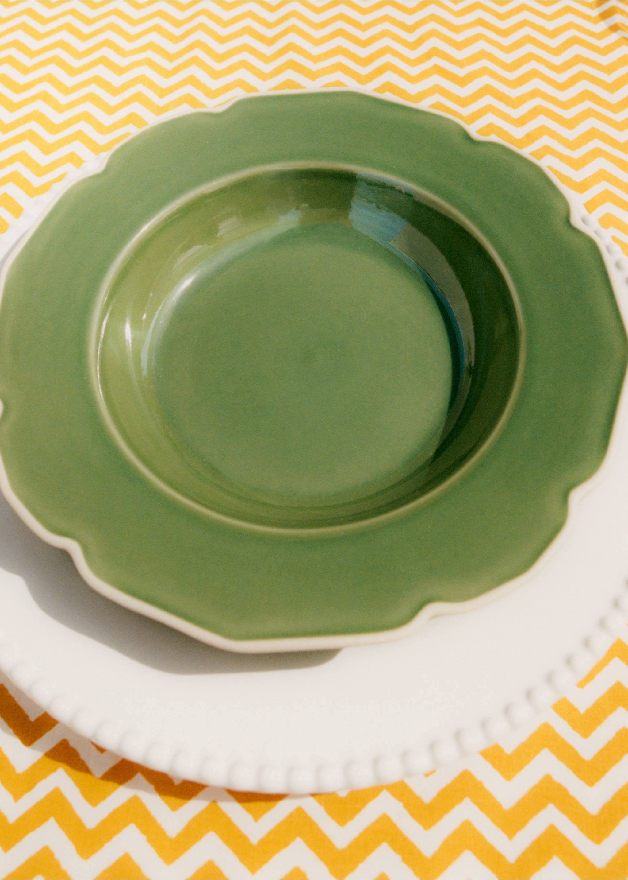 Керамічна глибока тарілка з хвилями - Детальніше про товар 5, Зелений. Ref: 27071524-00.