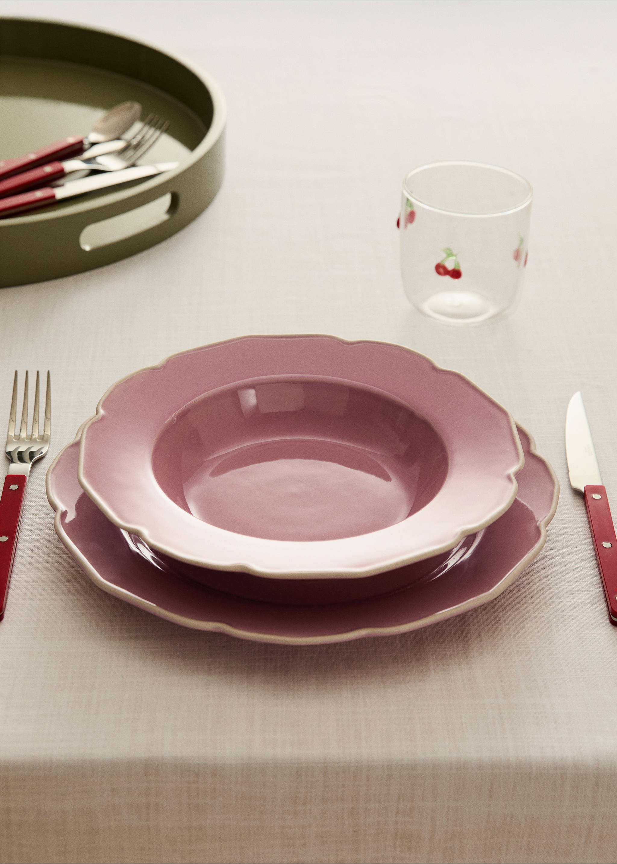 Duboki keramički tanjur s valovima - Opći prikaz, Ružičasta. Ref: 27071524-00.