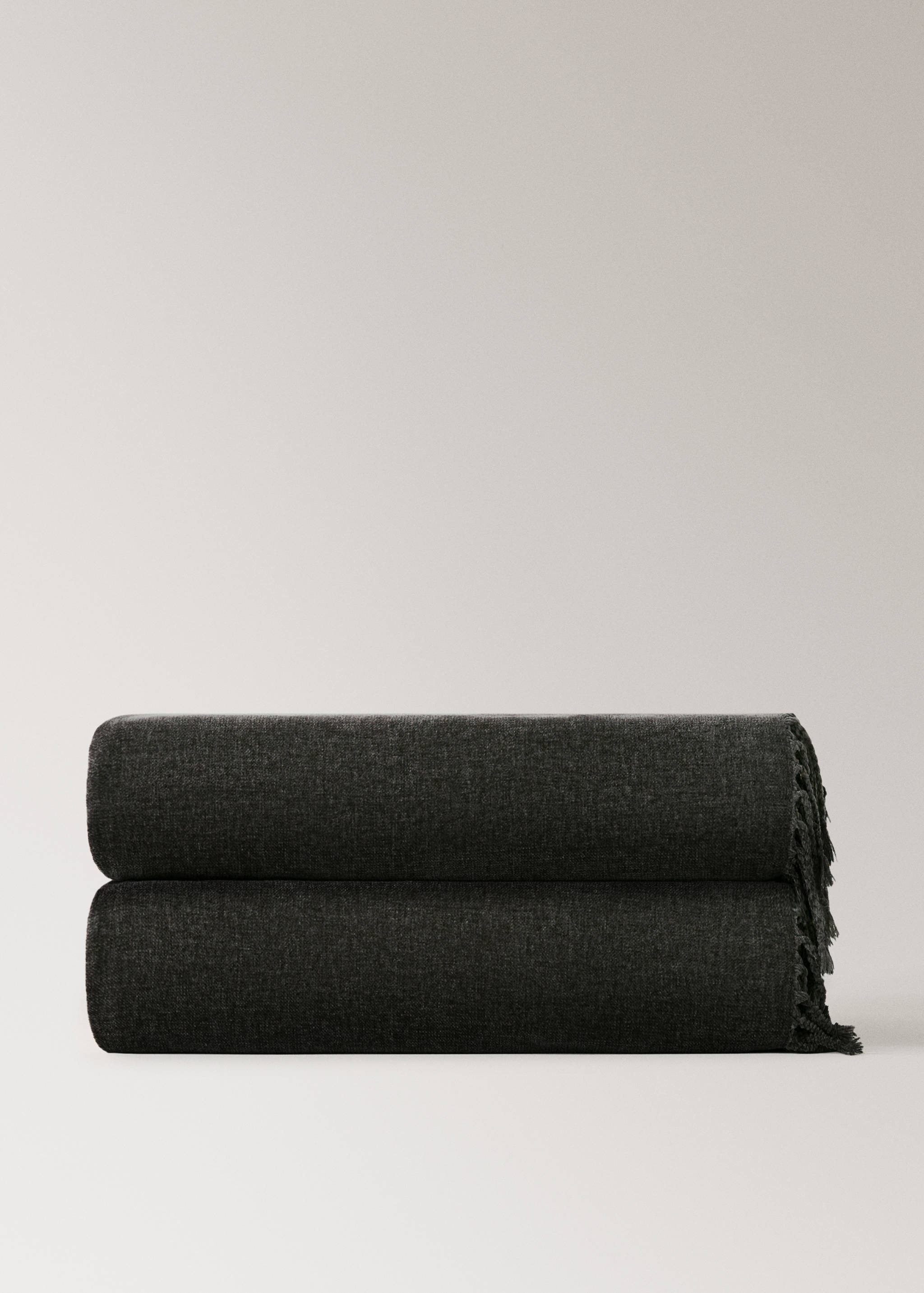 Chenille blanket with fringes - Article without model