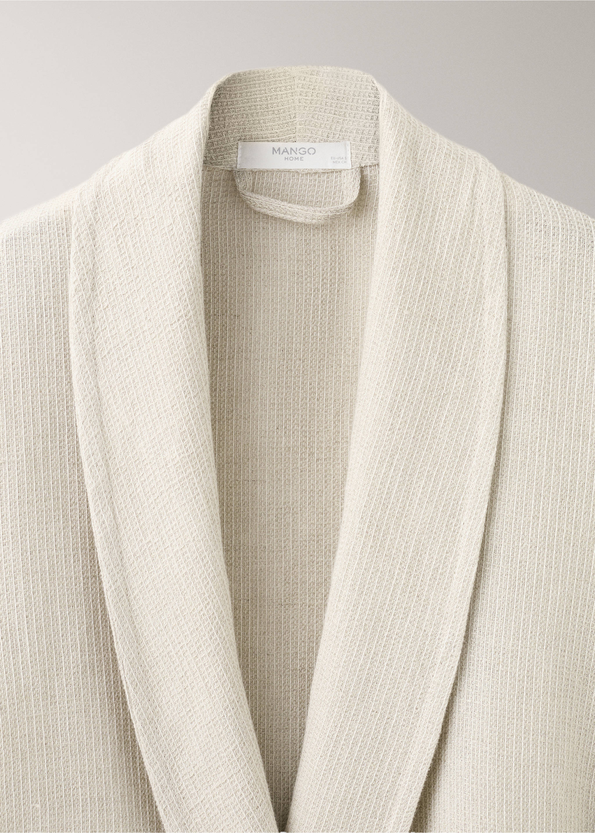 Linen cotton mini waffle dressing gown - Details of the article 1, Sand. Ref: 27071526-00.