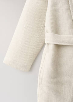 Linen cotton mini waffle dressing gown — Sand 3