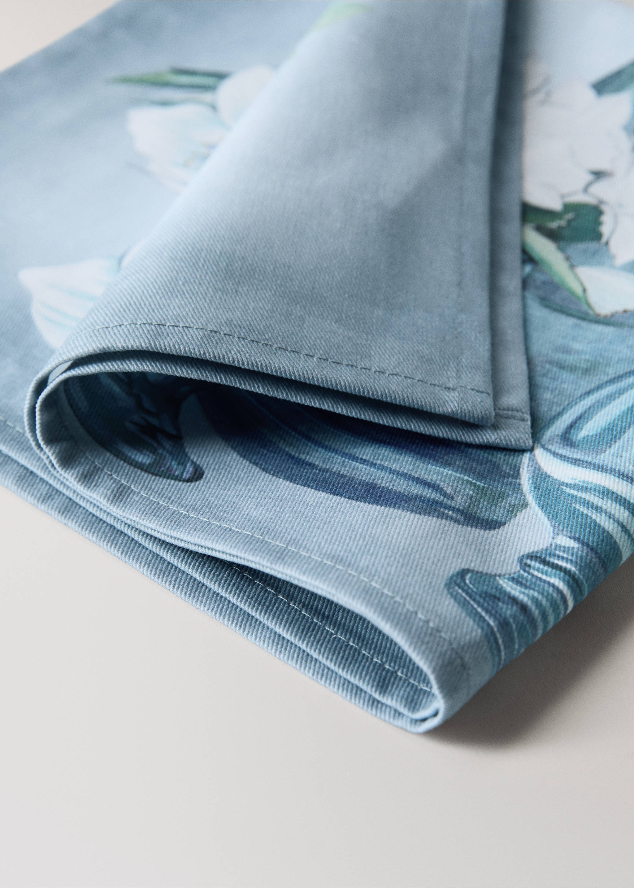 Servetter vaser vårblommor - Detaljer om artikeln 2, Blå. Ref: 27071530-00.