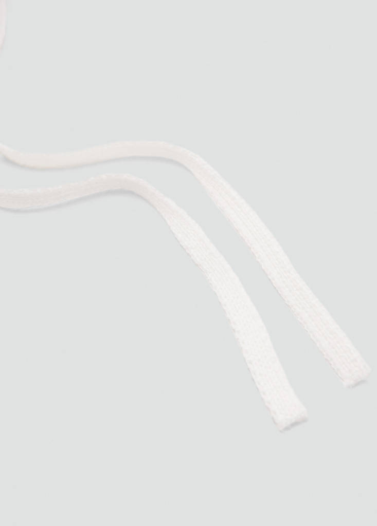 Knit bonnet with bow closure — Off White