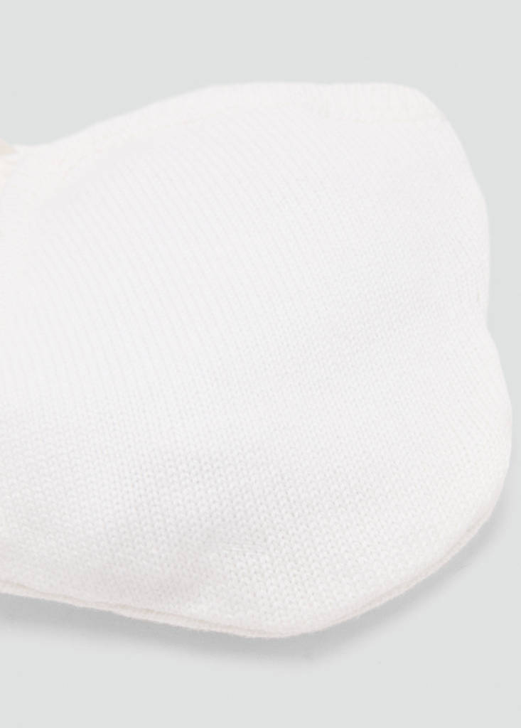Knit bonnet with bow closure — Off White